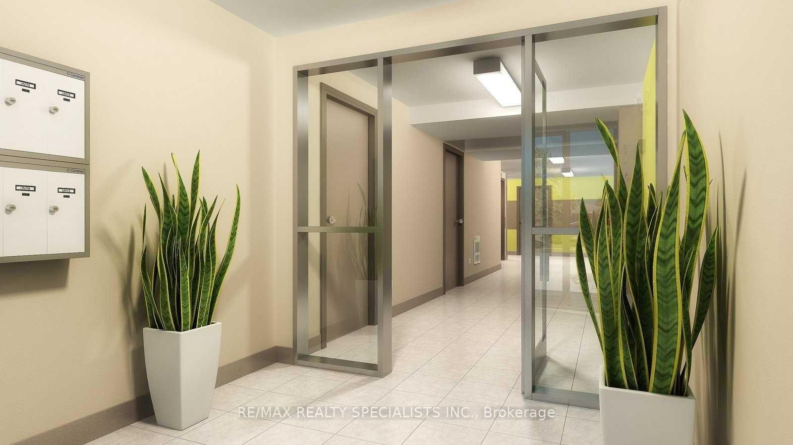 261 Lester Street 101