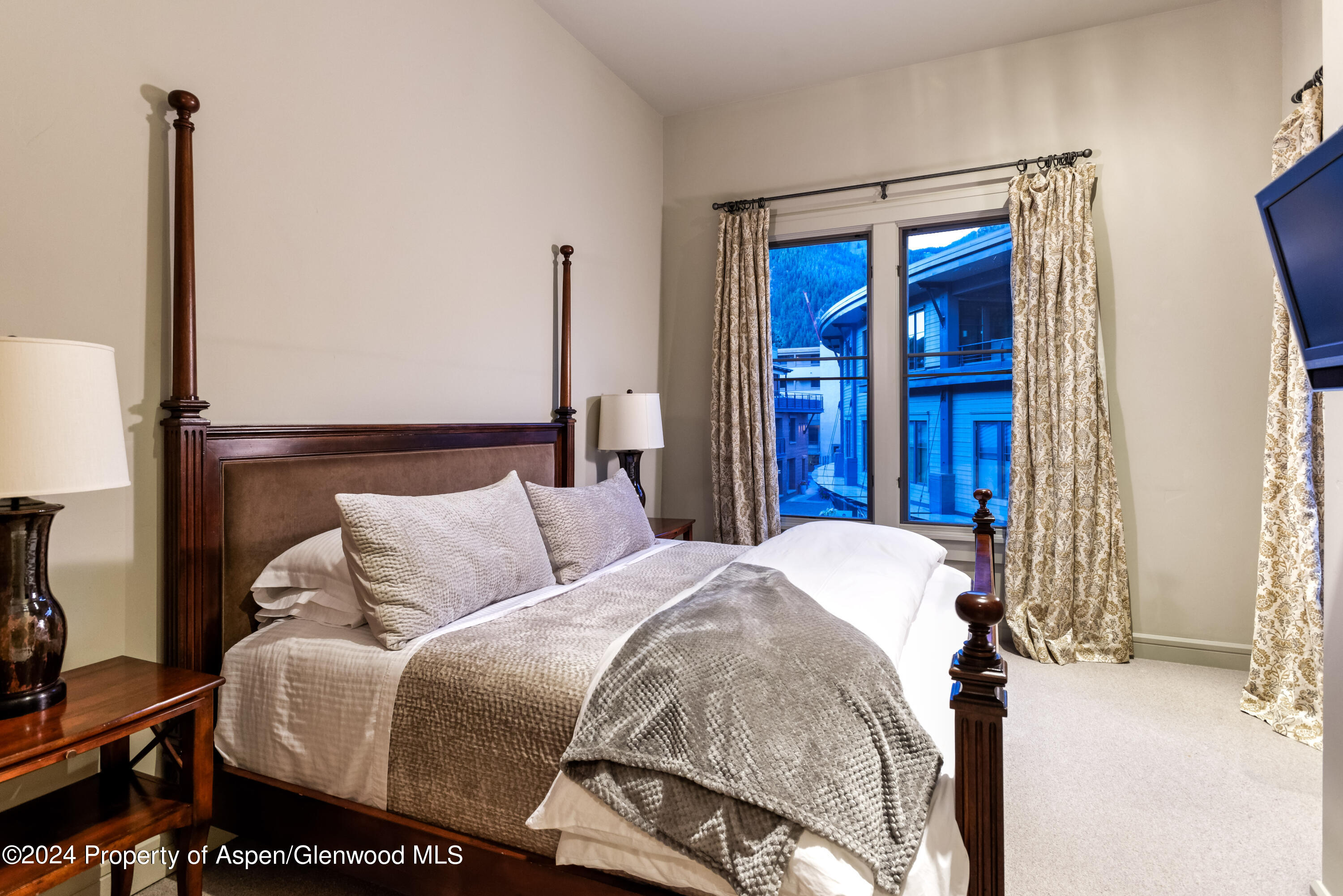 501 Rio Grande Place, Unit 204