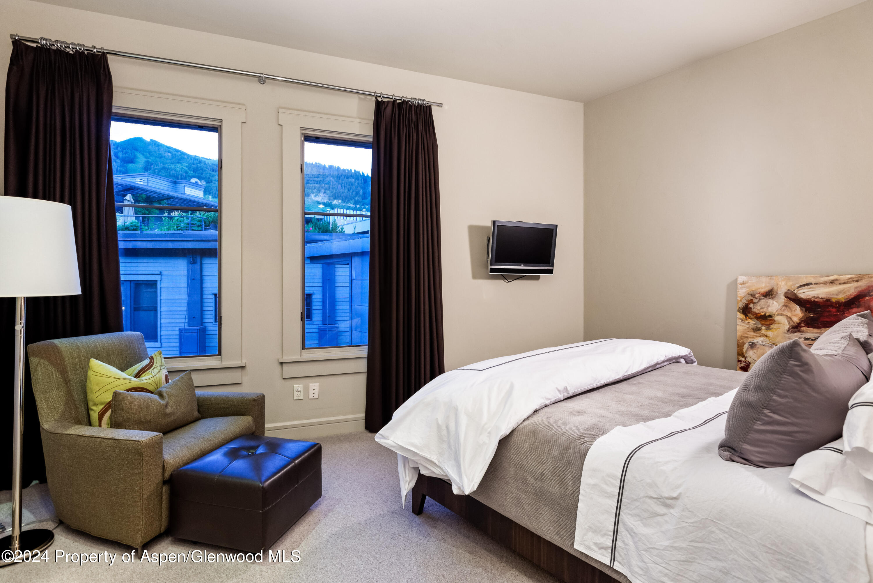 501 Rio Grande Place, Unit 204