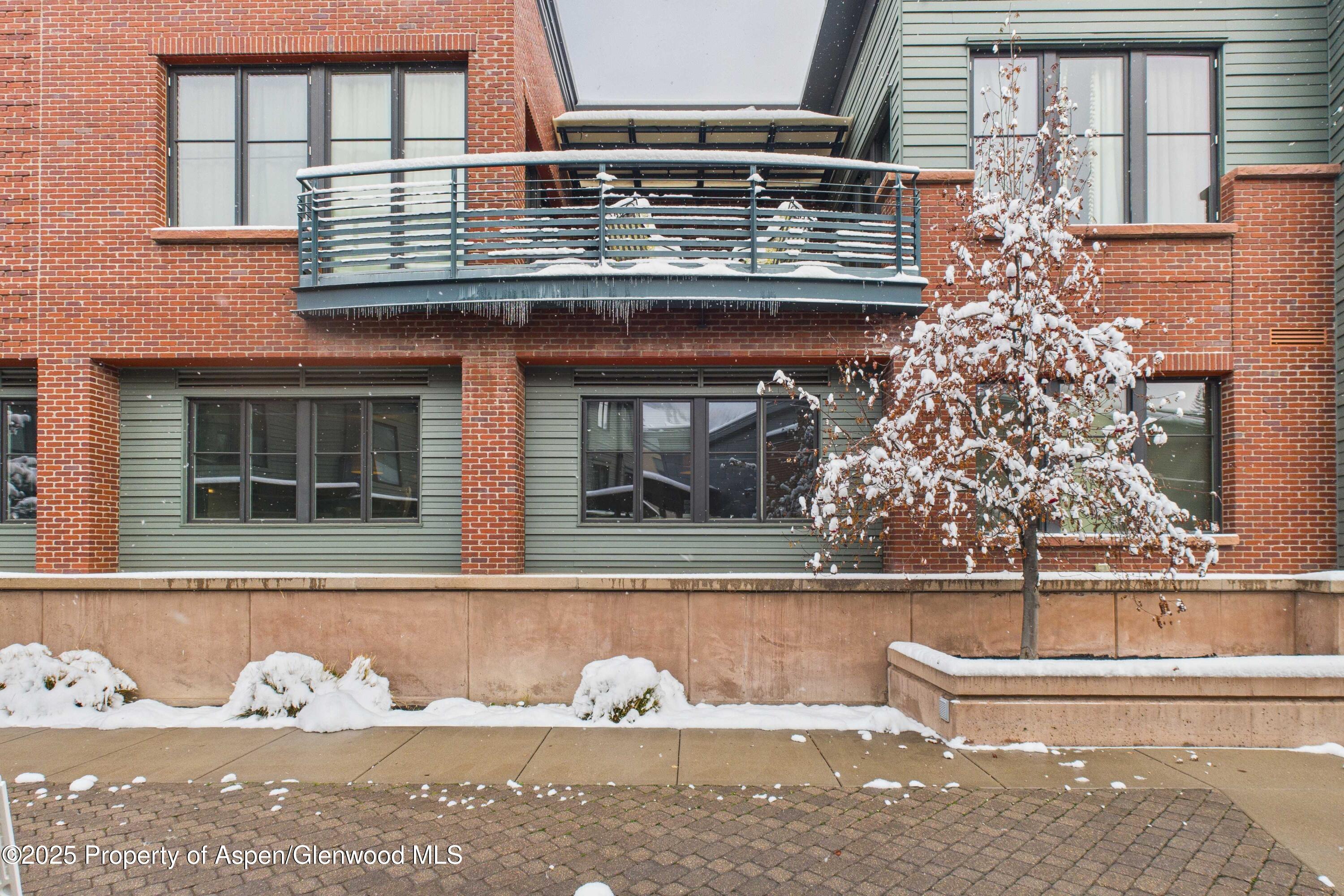 501 Rio Grande Place, Unit 204