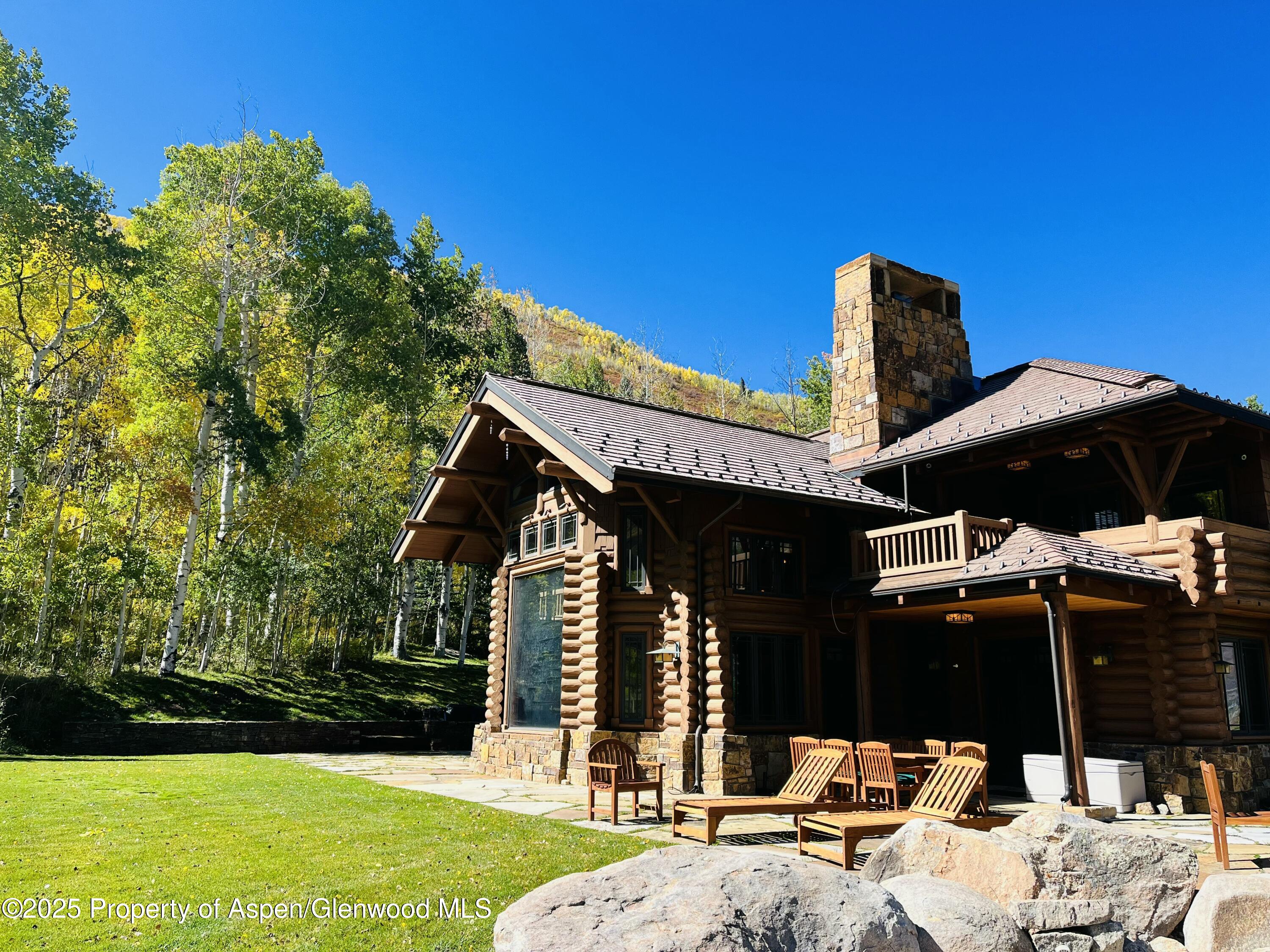 195 N Hayden Road