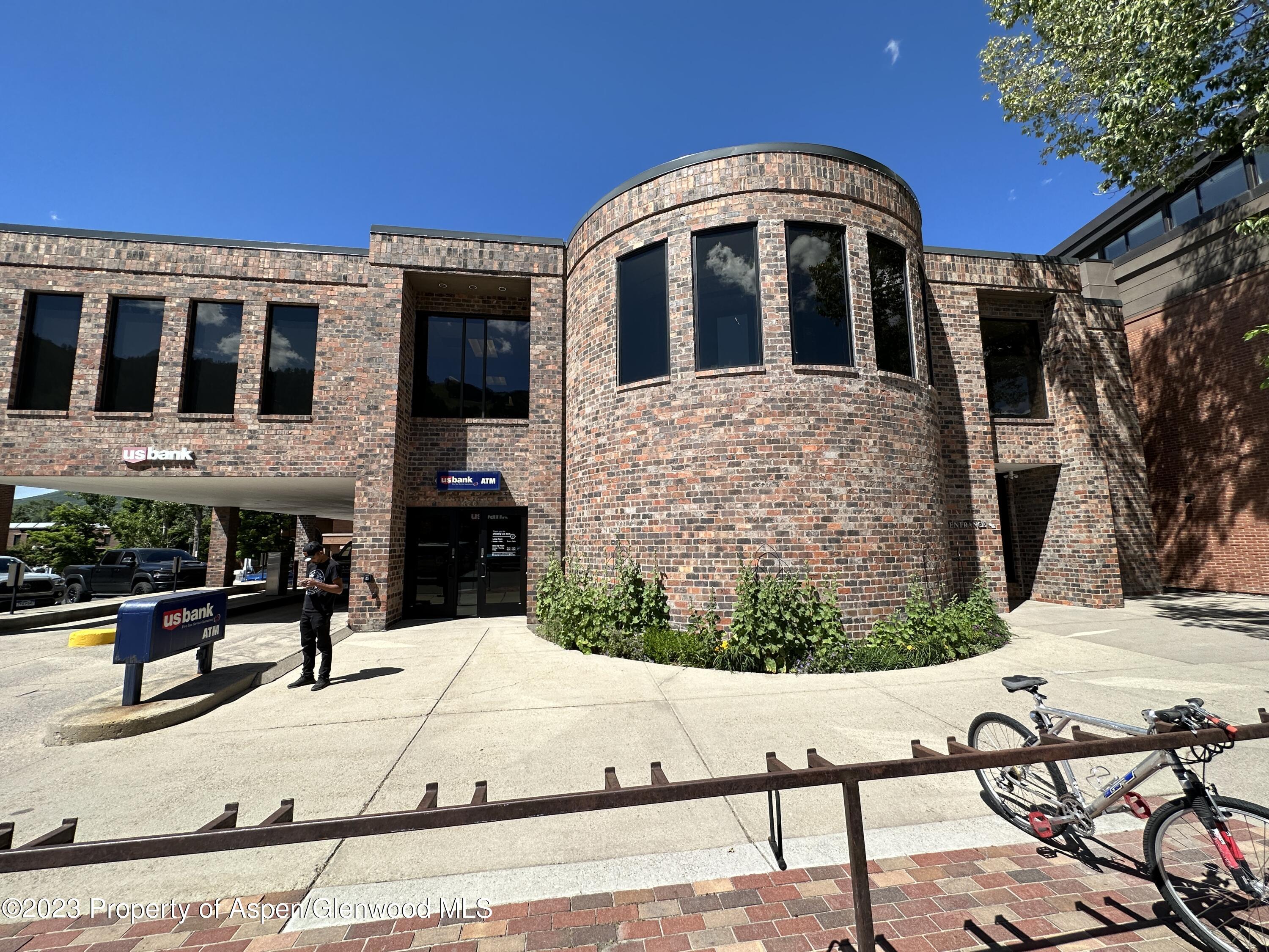 420 E Main Street 210