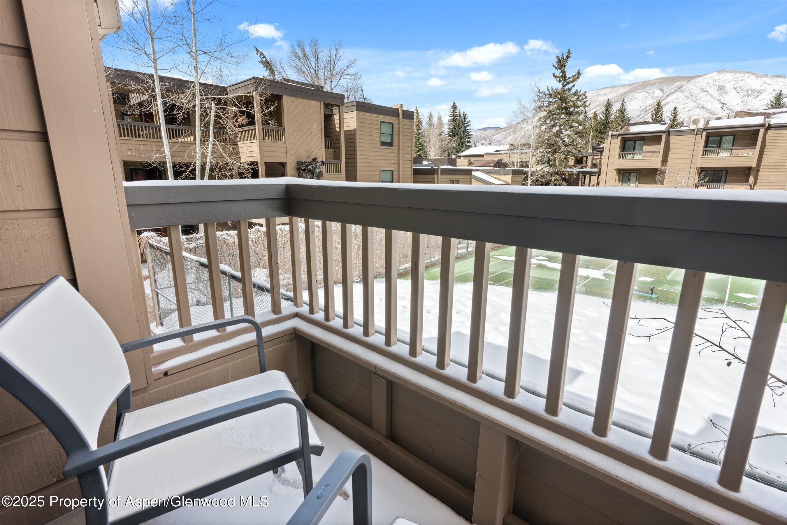 610 S West End Street, K201