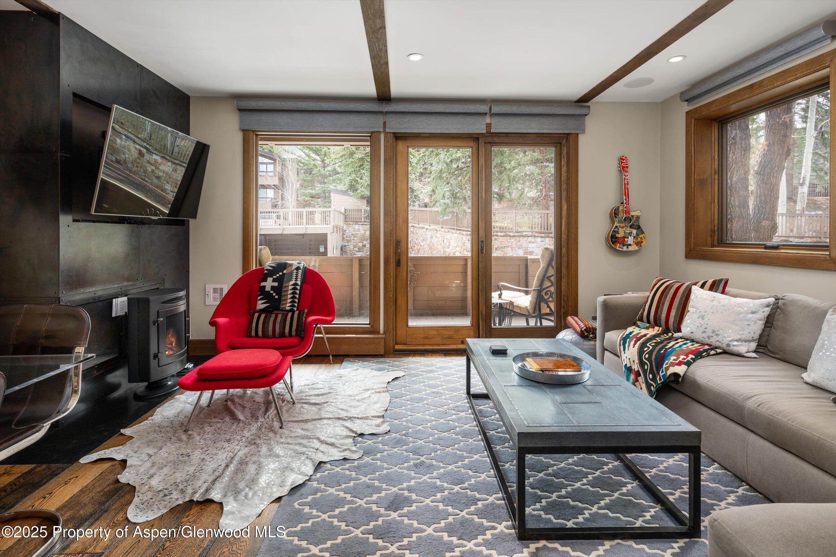 610 S West End Street, K102