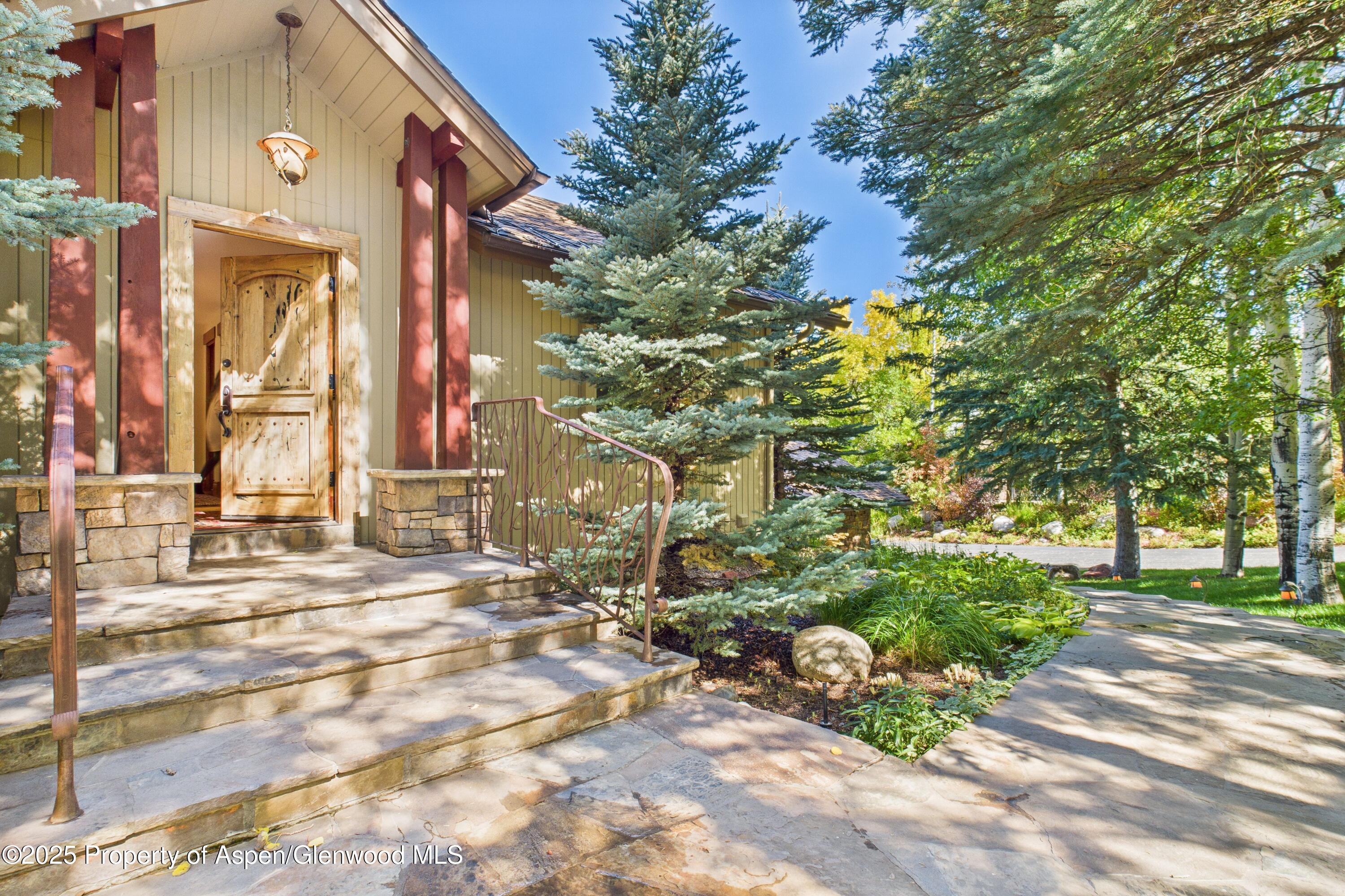 593 Meadowood Drive