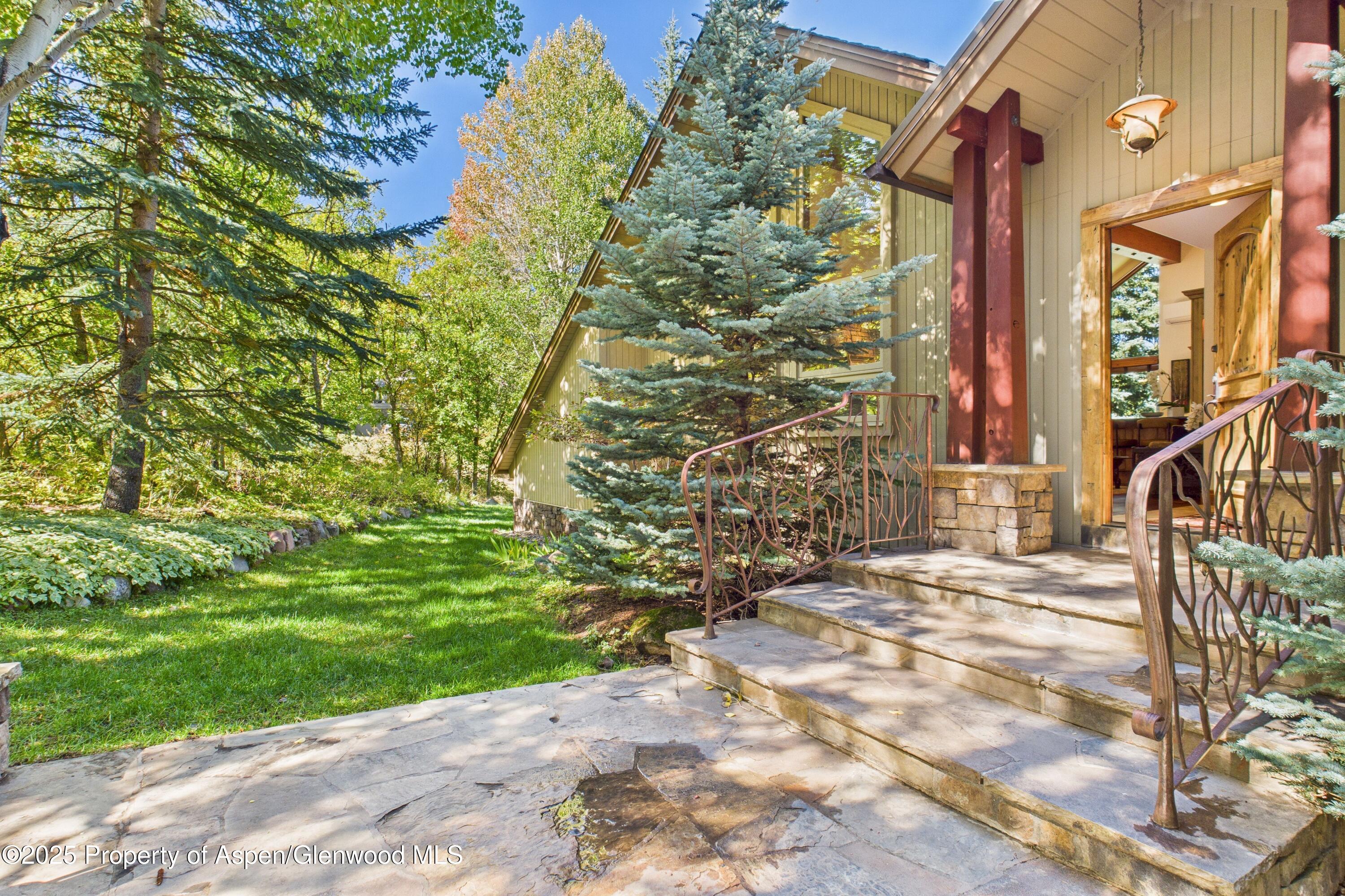 593 Meadowood Drive