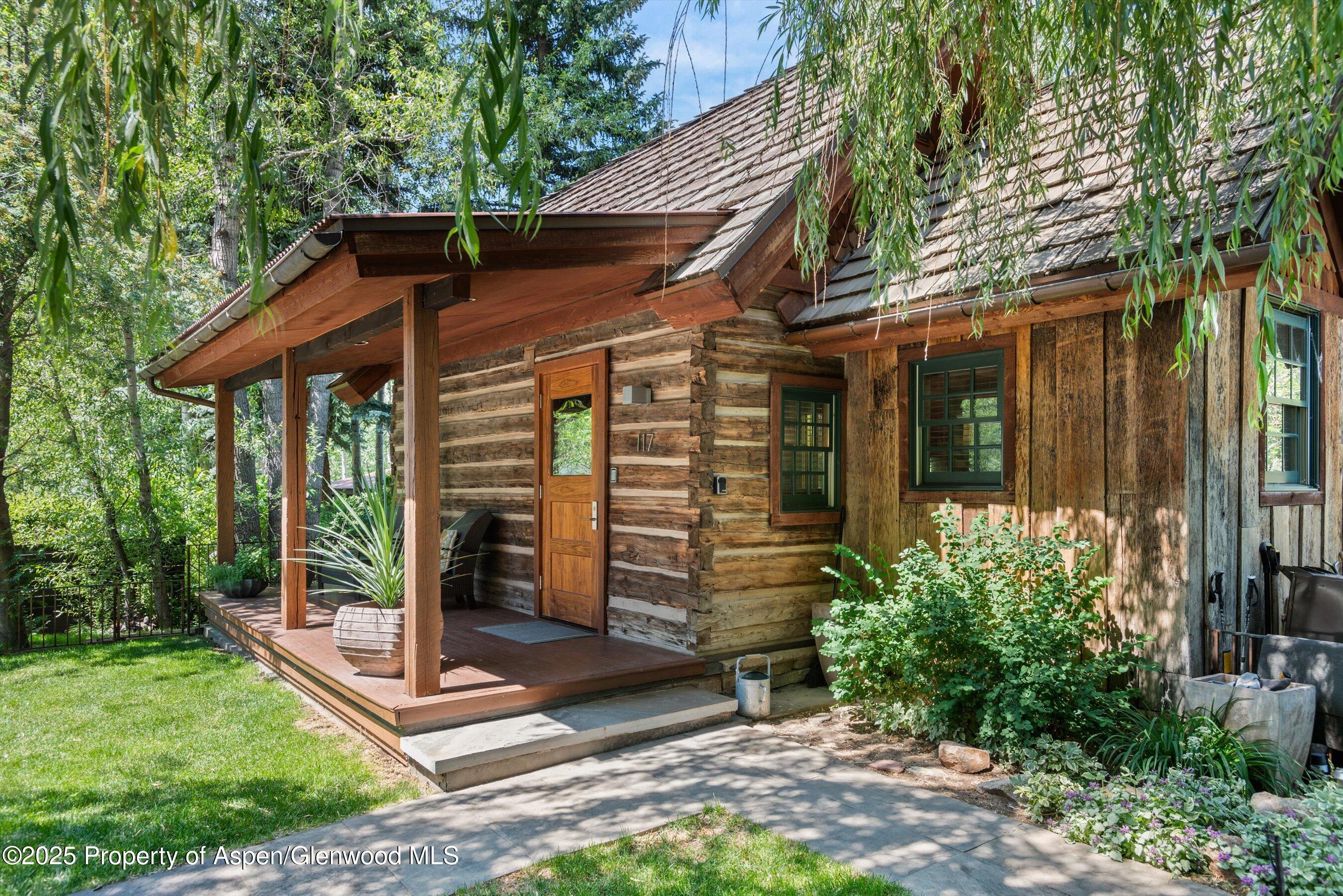117 Neale Avenue