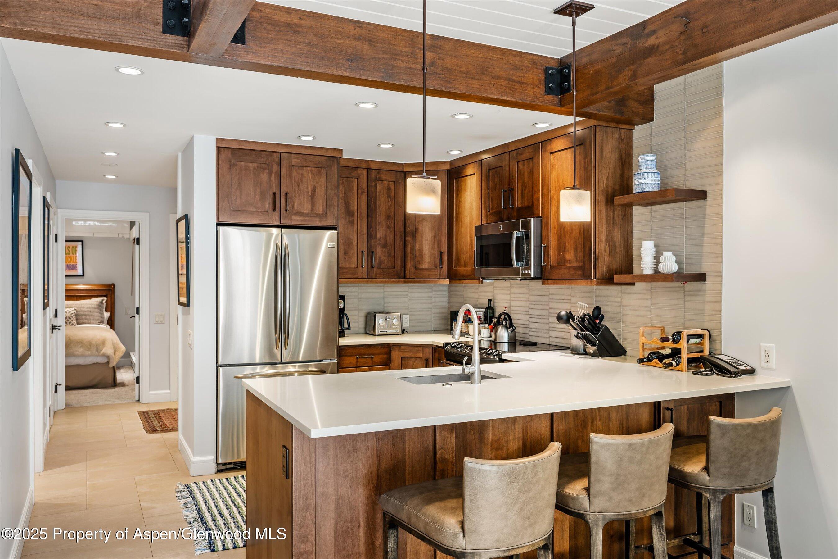 610 S West End Street, G204