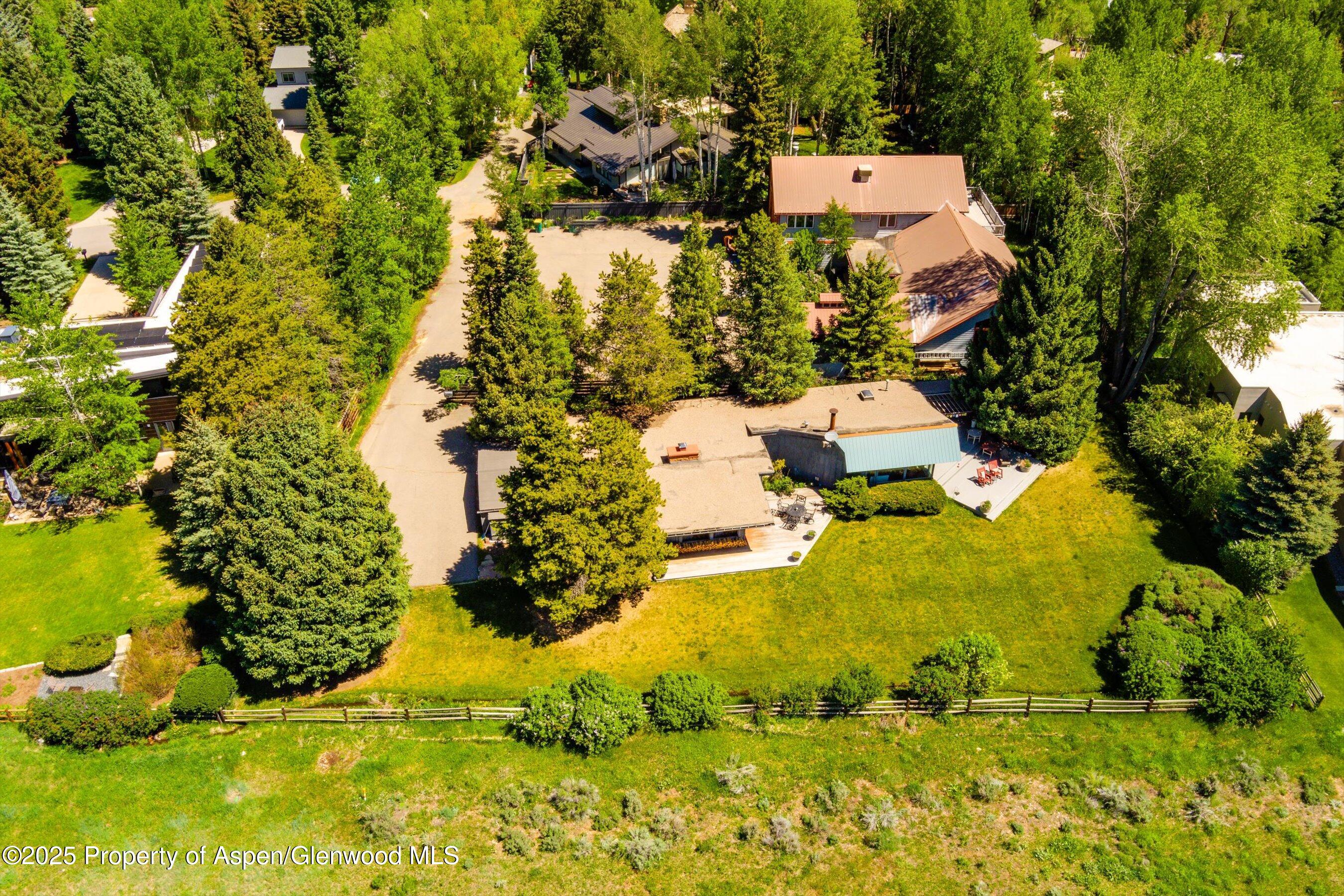 1235 Mountain View Drive