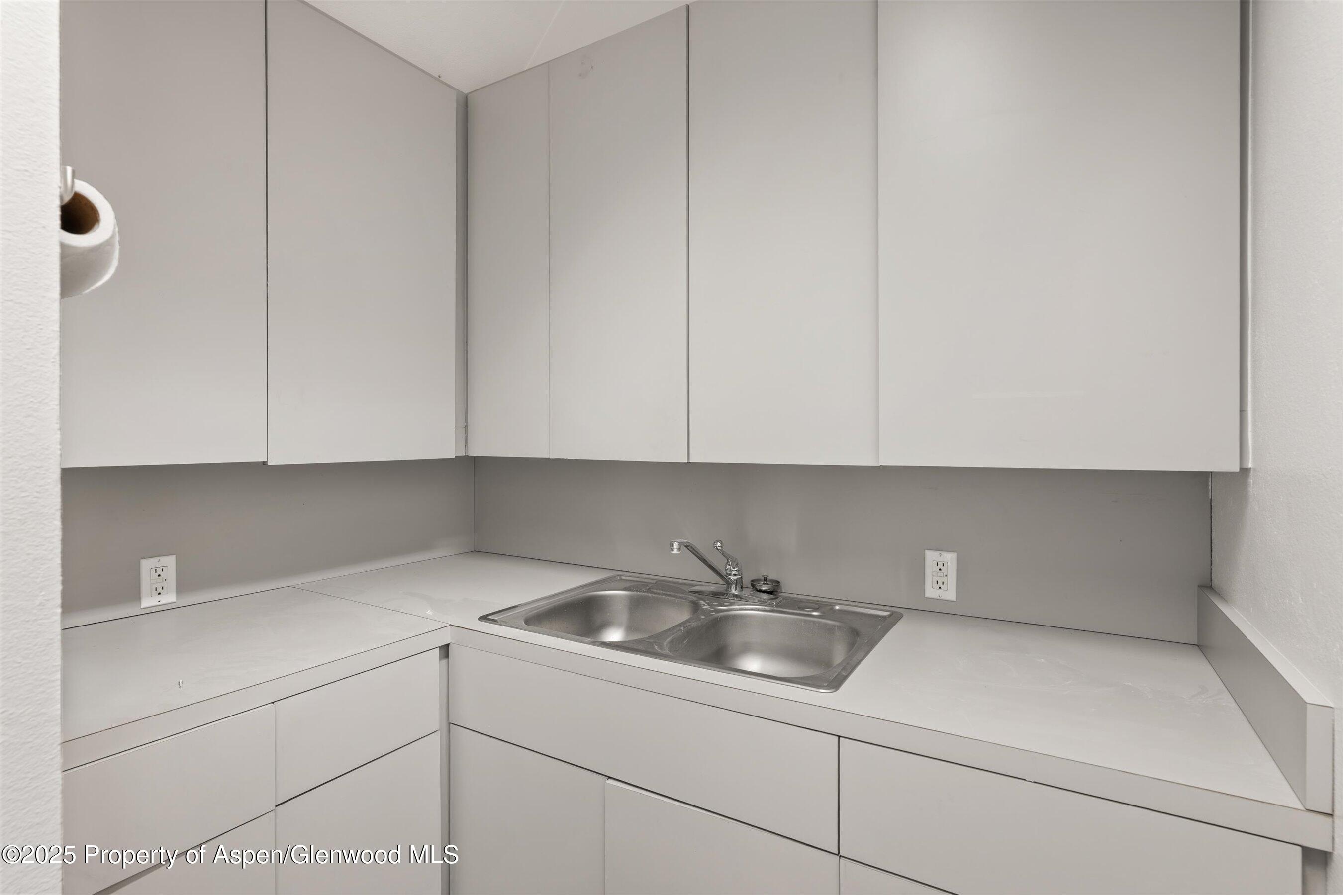 400 W Main Street, 203