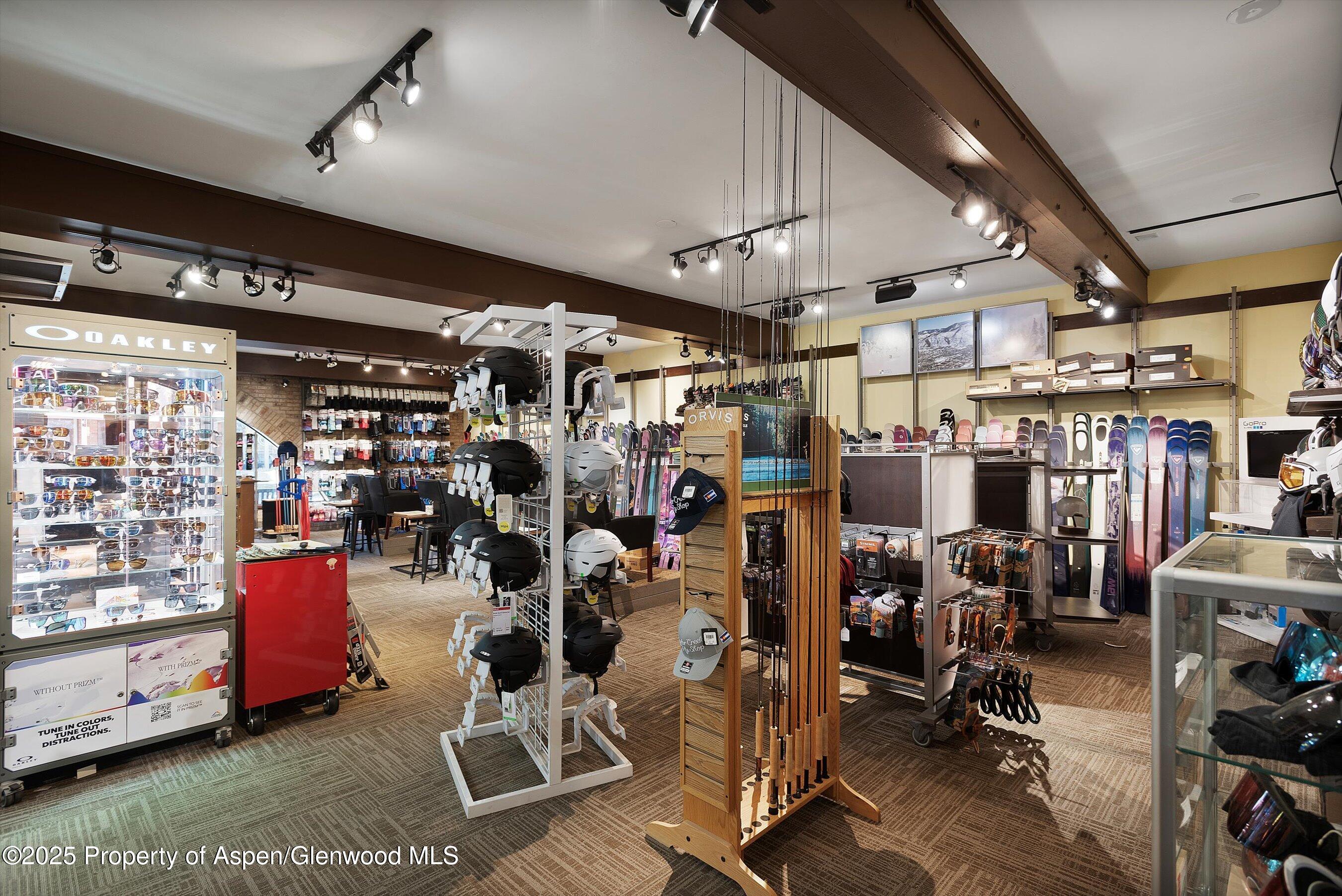 408 E Cooper Avenue, Aspen