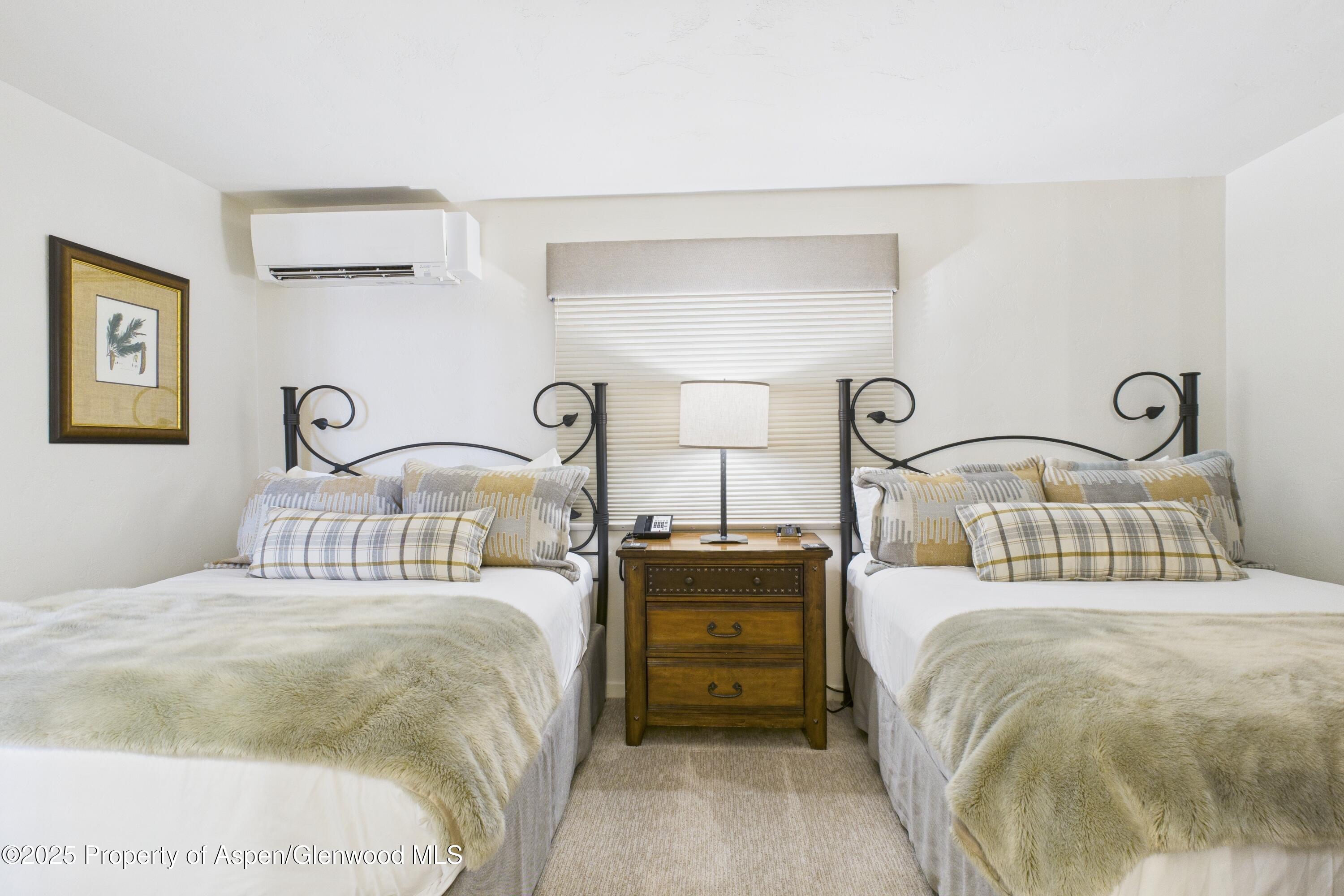 610 S West End Street D304