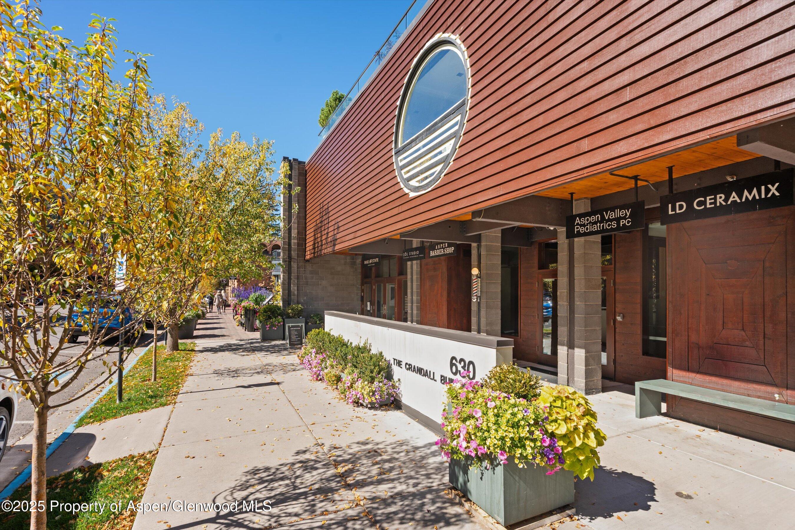 630 E Hyman Avenue 204 & 205