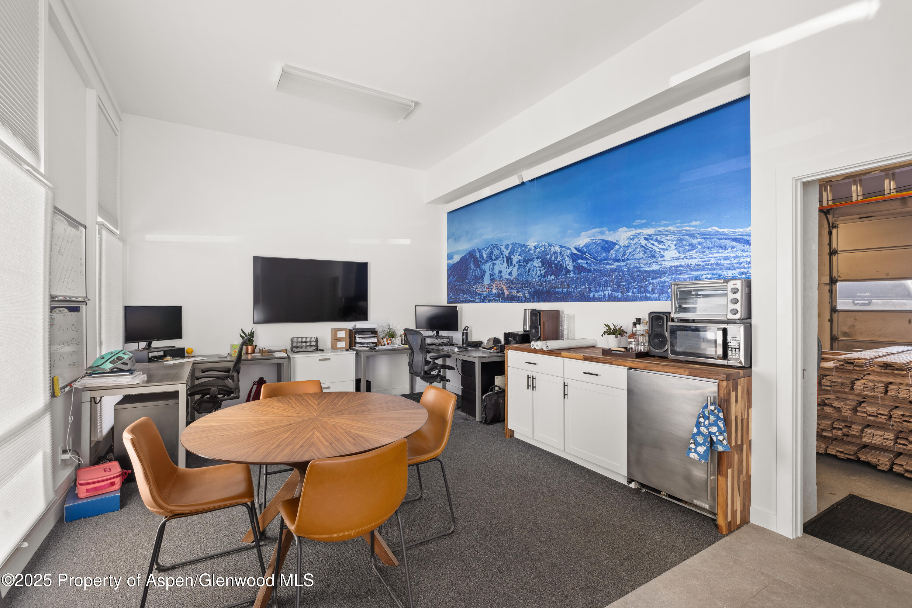 210 Aspen Airport Business