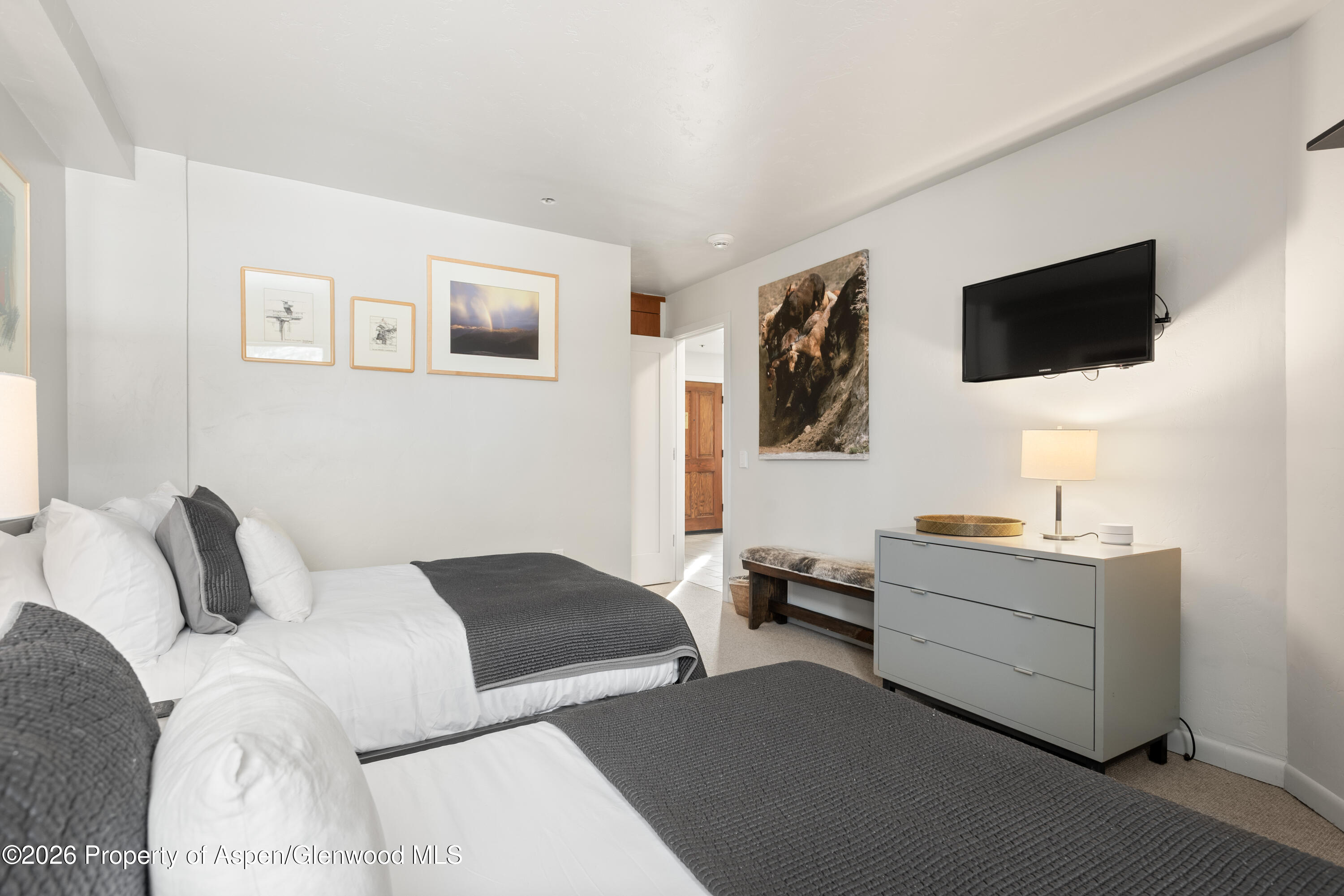 610 S West End Street H403