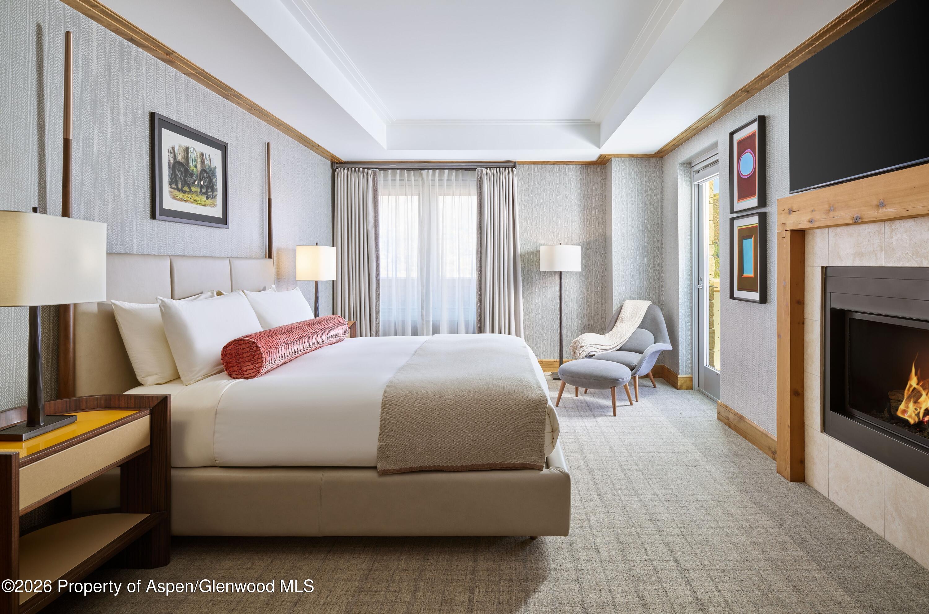 501 E Dean Street F203