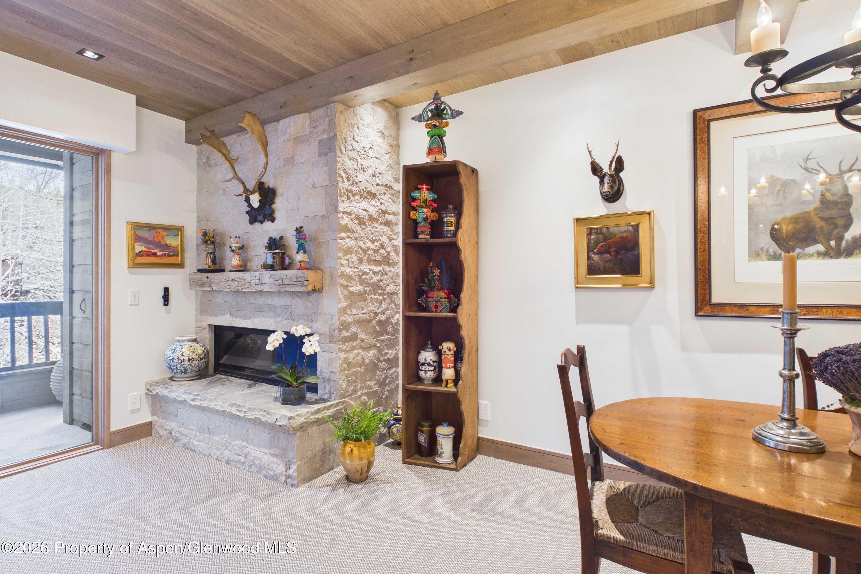 610 S West End Street G201