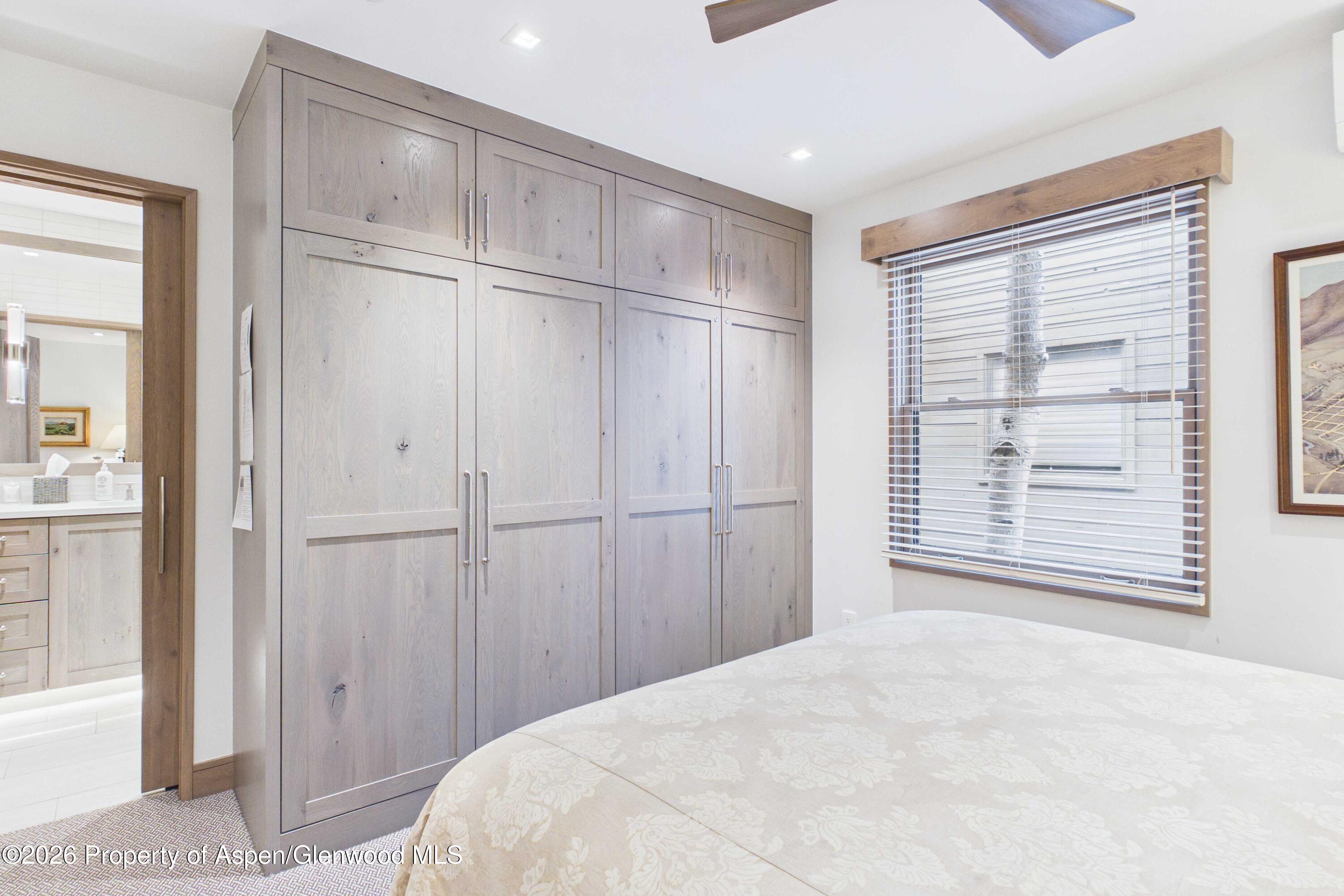 610 S West End Street G201