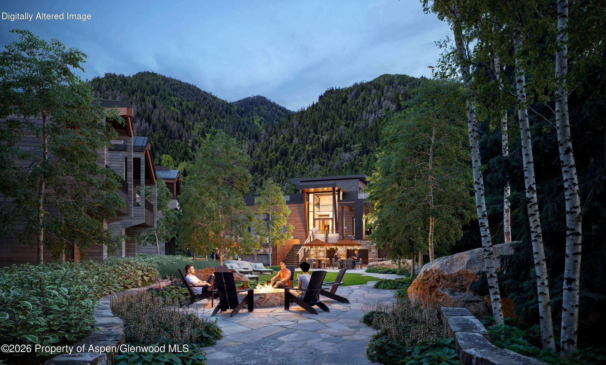 610 S West End Street G201