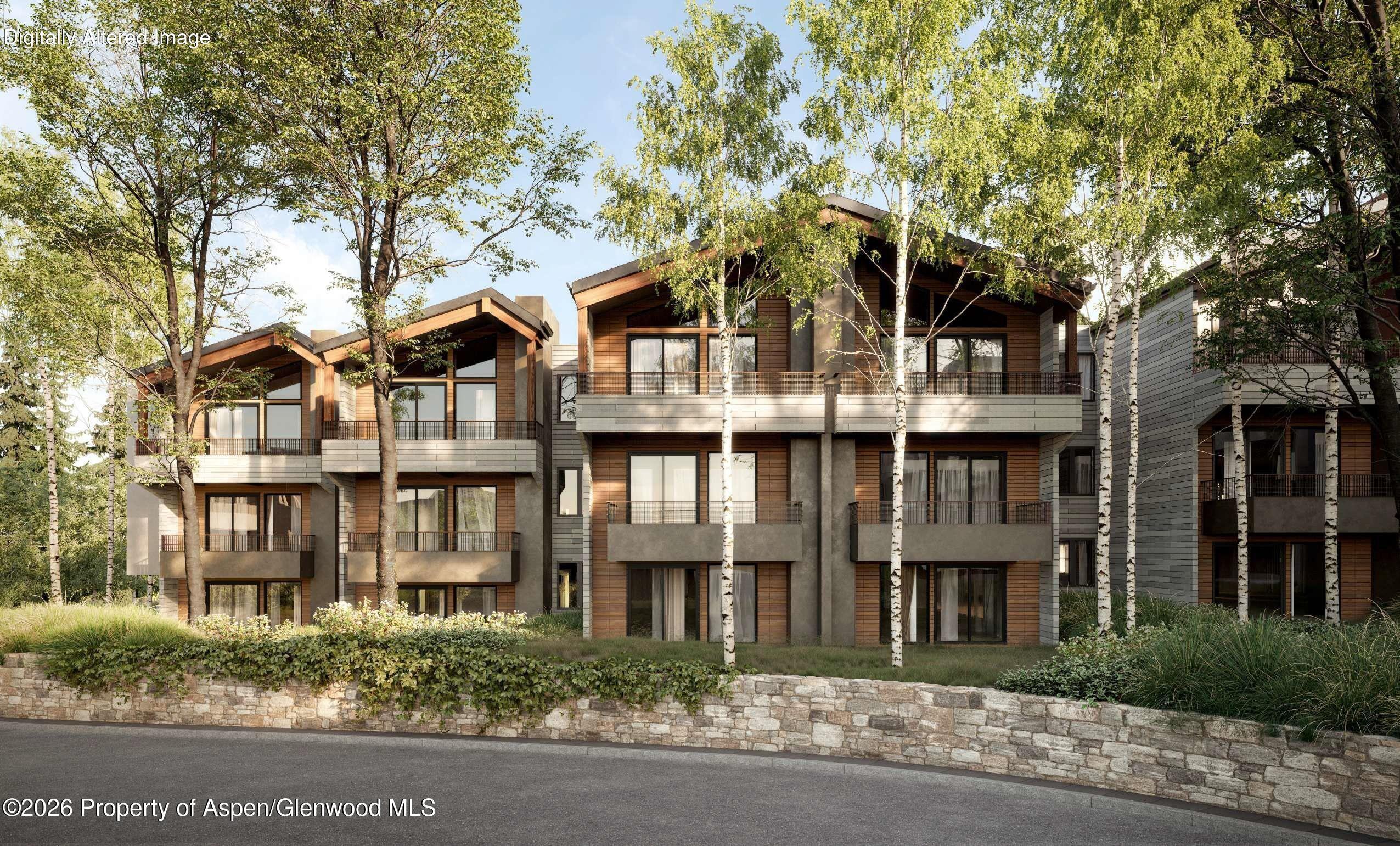 610 S West End Street G201