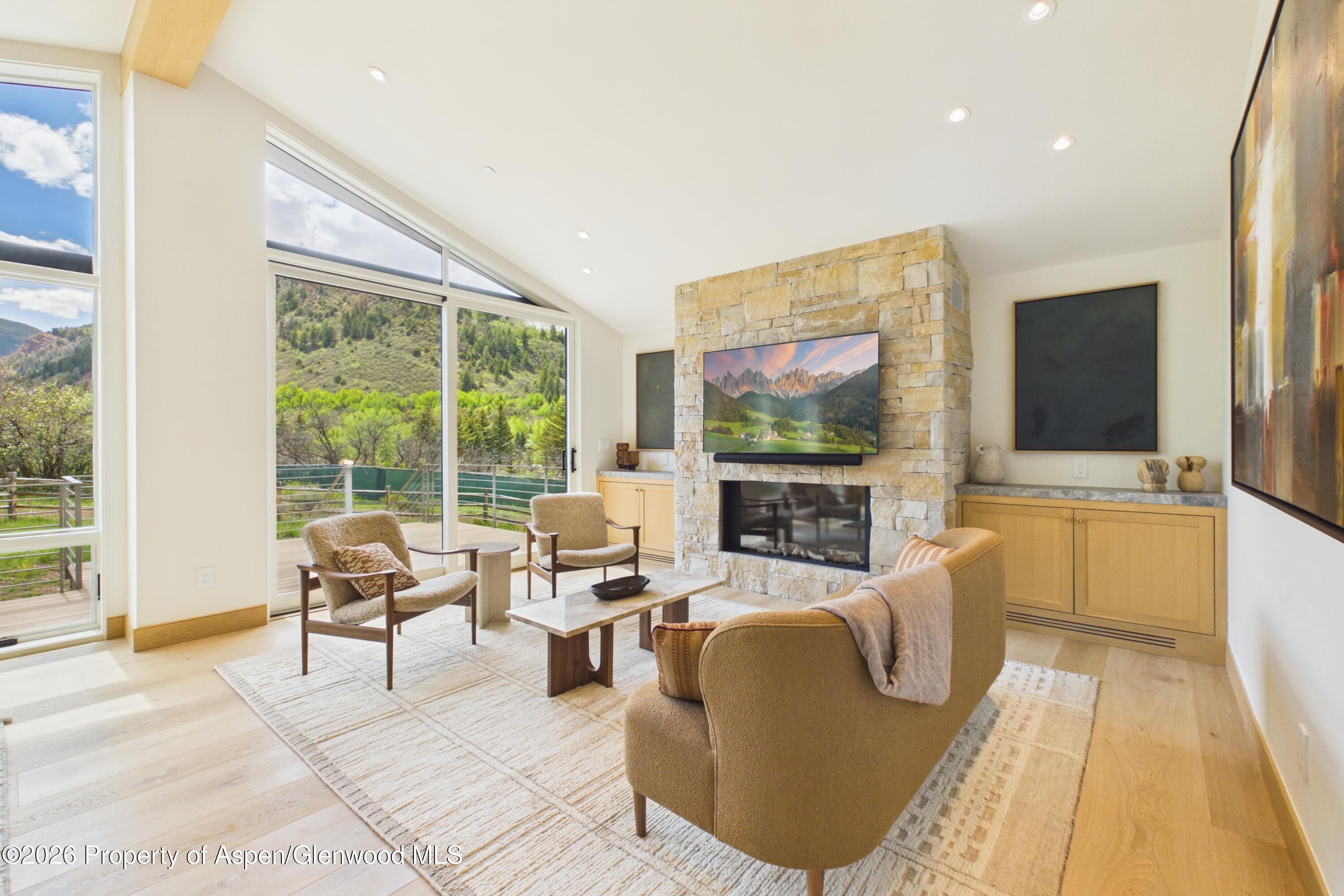 45 Glen Eagles Road