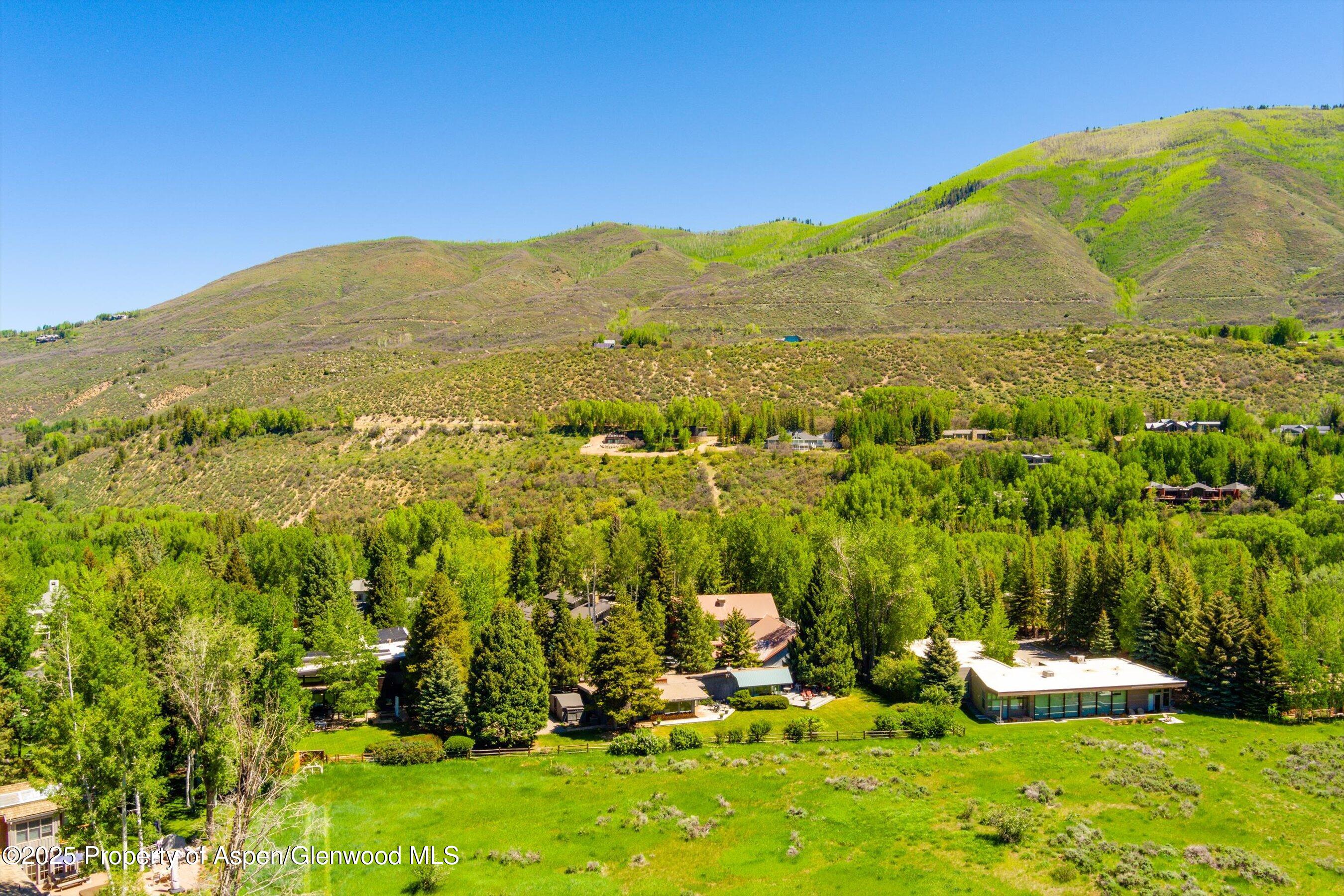1235 Mountain View Drive