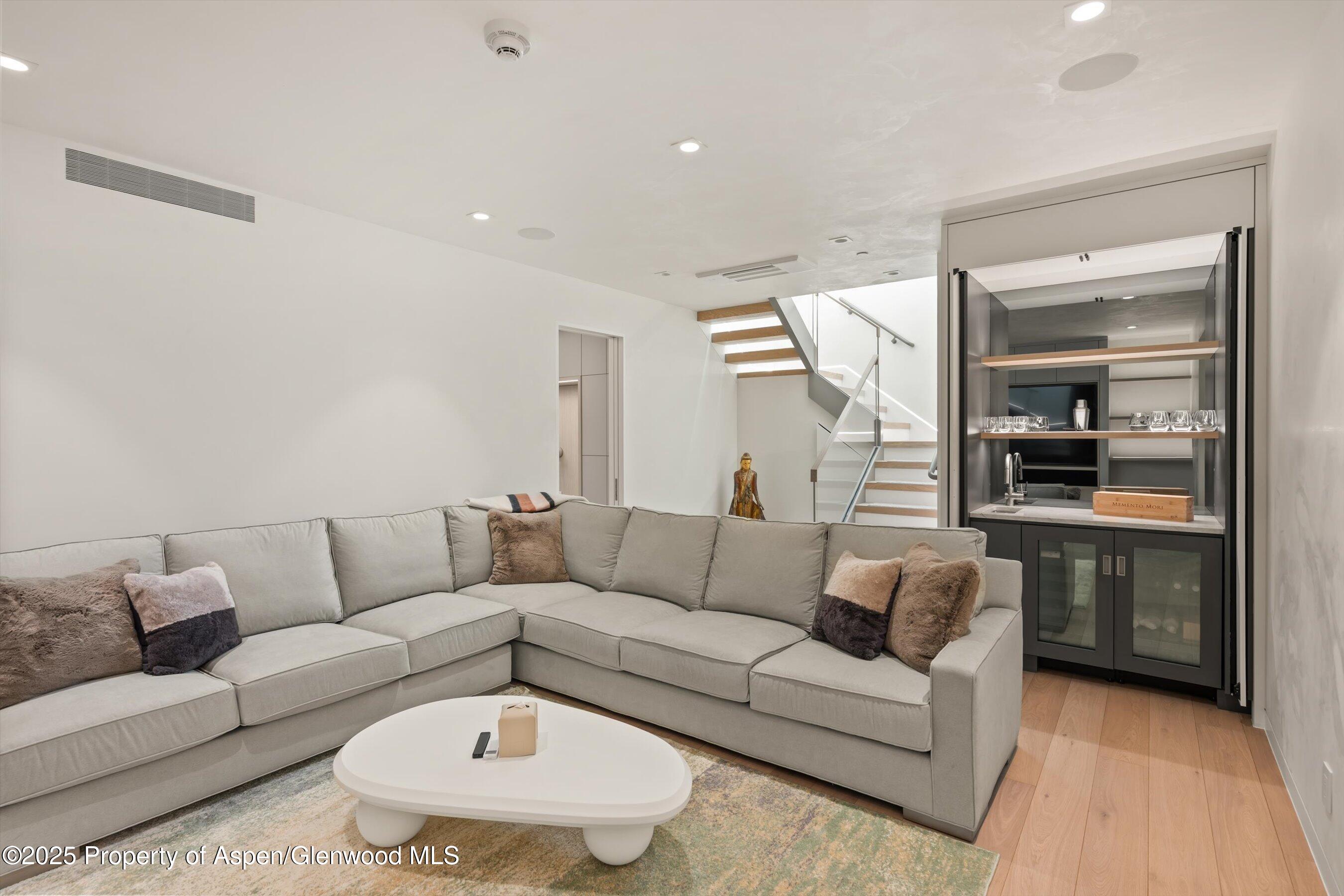 211 W Main Street