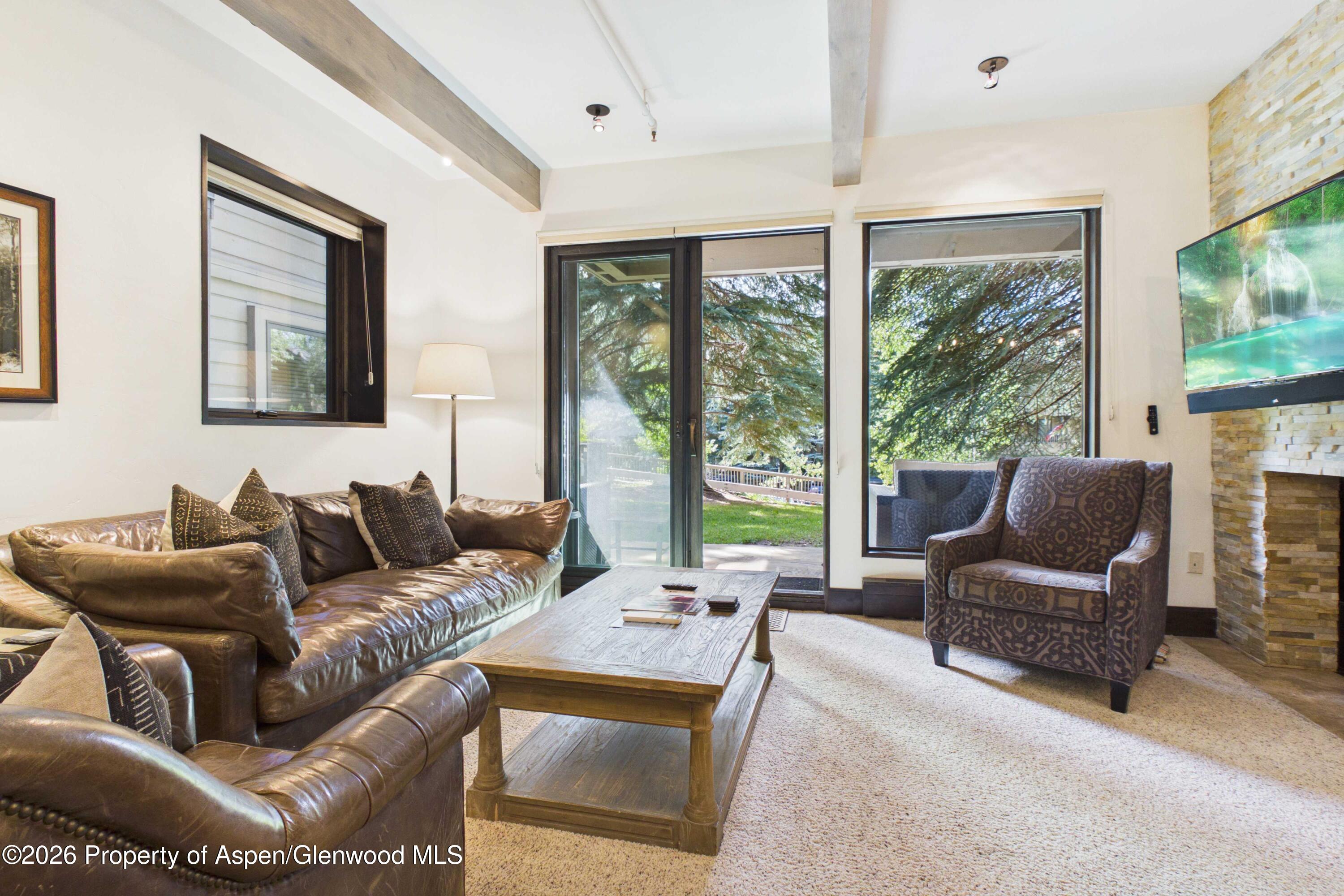 610 S West End Street E103