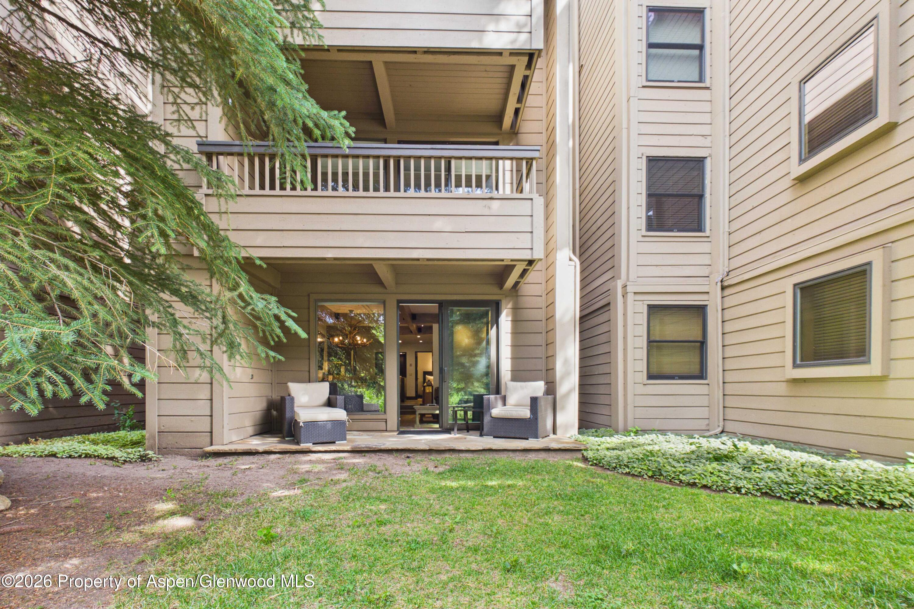 610 S West End Street E103