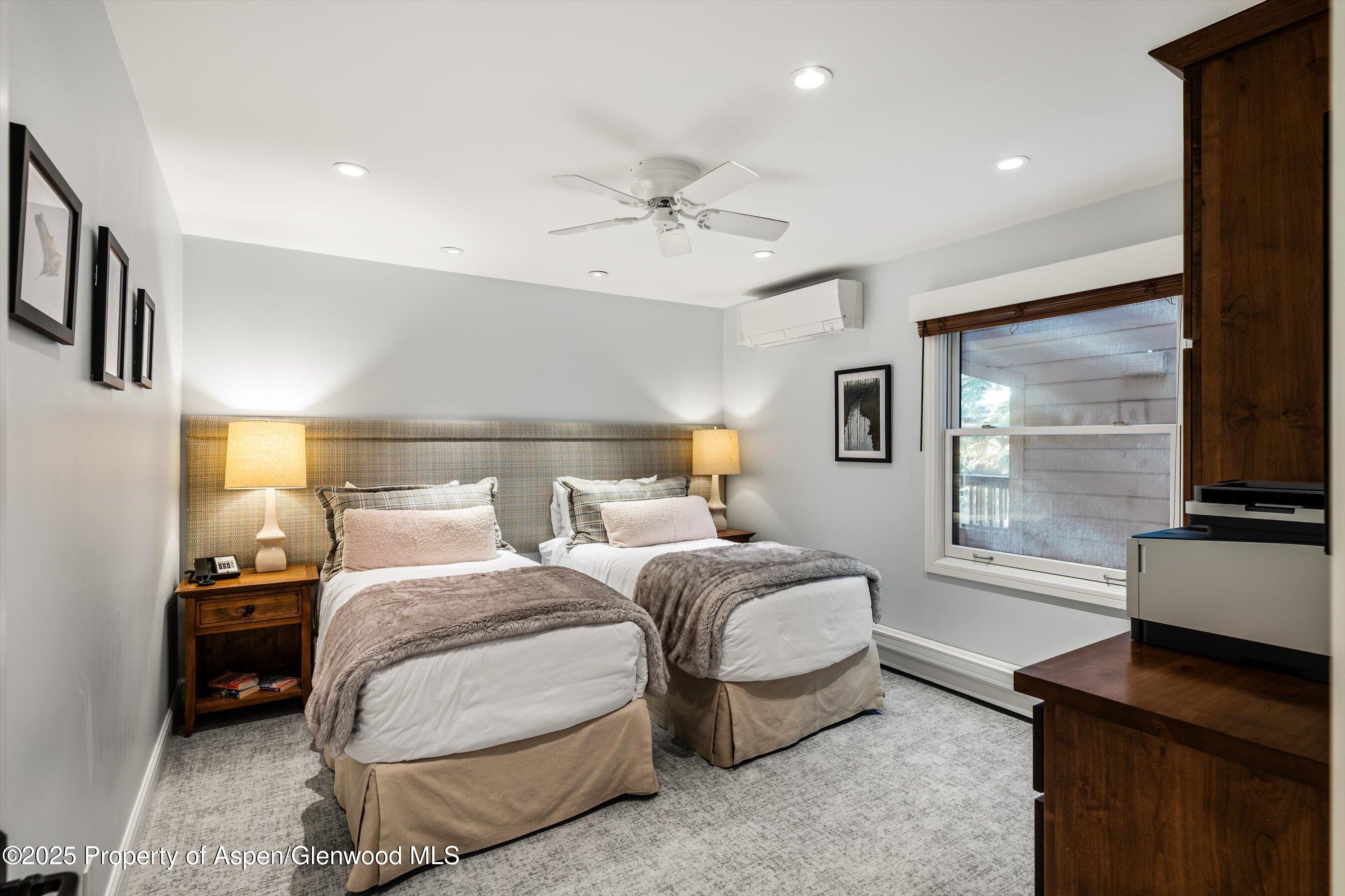 610 S West End Street G204