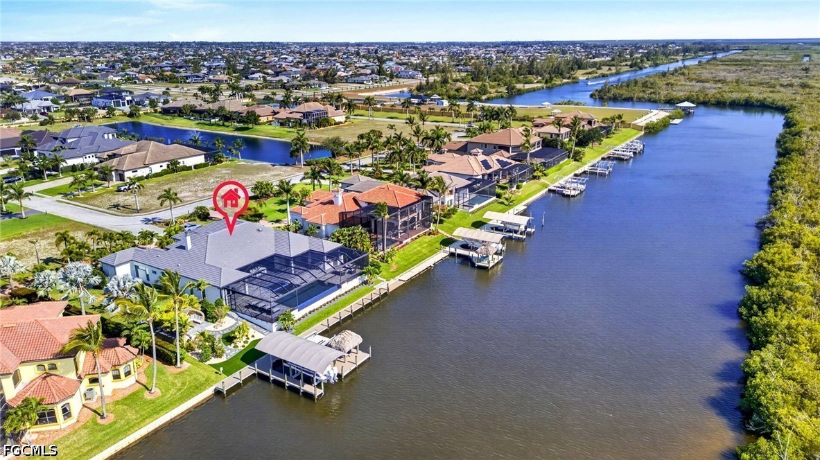 872 W Cape Estates CIR