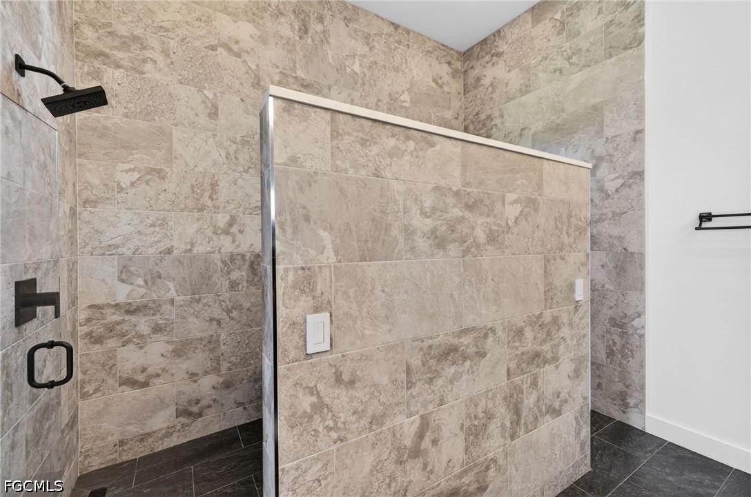 872 W Cape Estates CIR