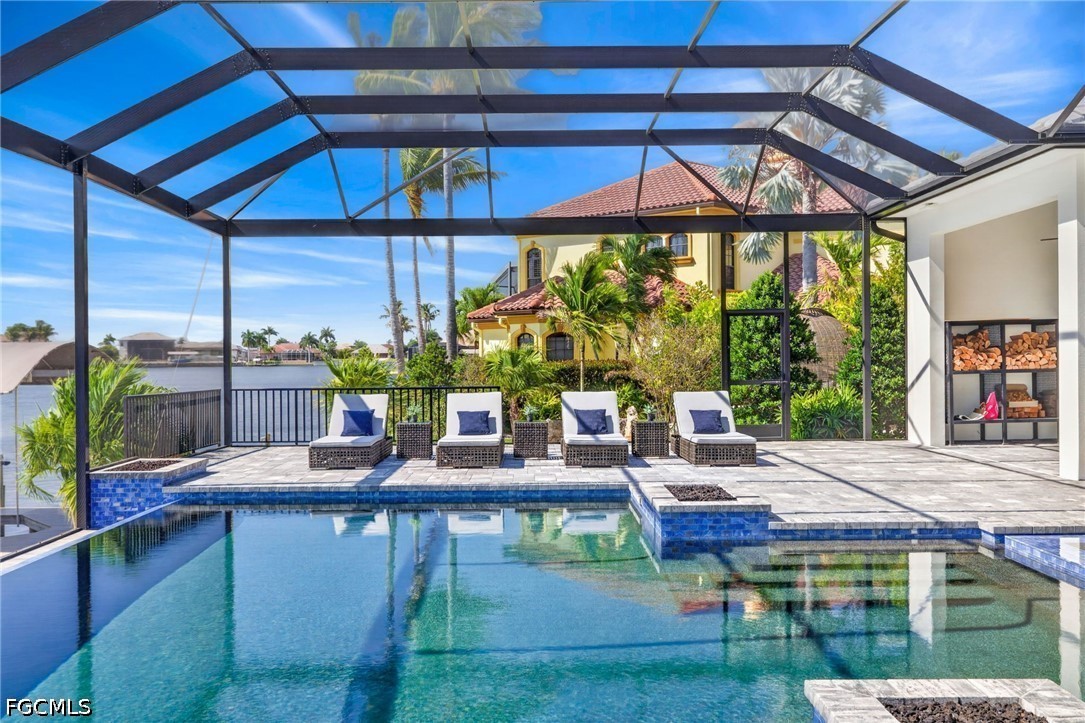 872 W Cape Estates CIR