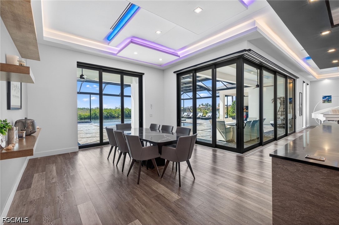 872 W Cape Estates CIR