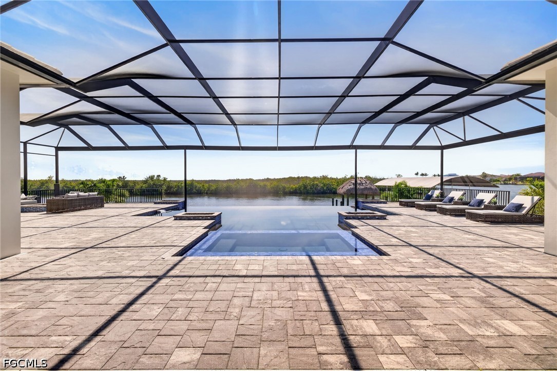 872 W Cape Estates CIR