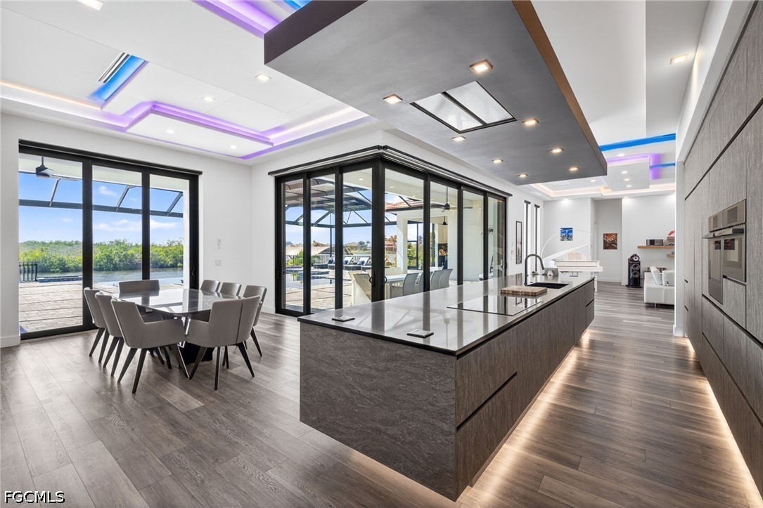 872 W Cape Estates CIR