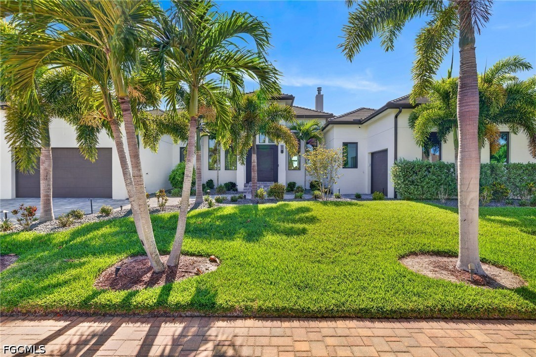 872 W Cape Estates CIR