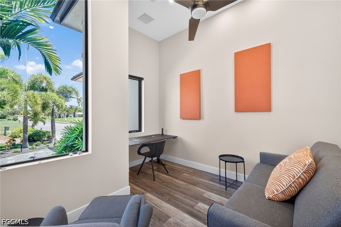 872 W Cape Estates CIR