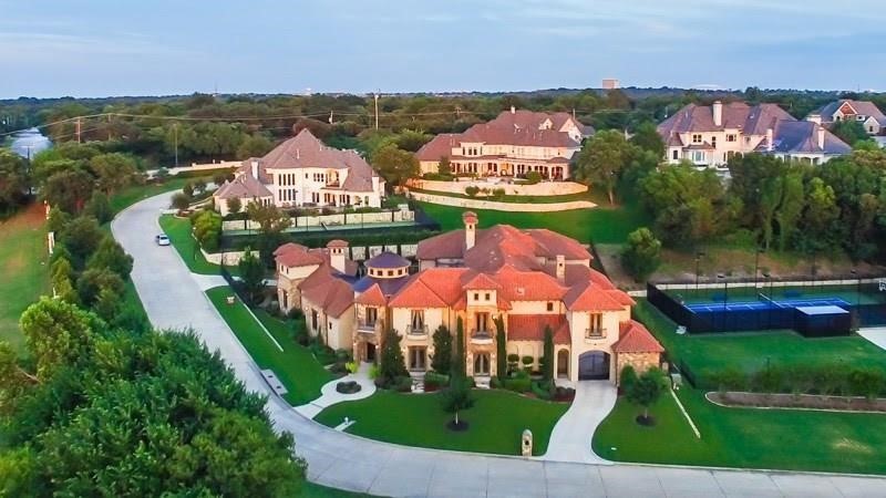 2610 Stone Haven Court