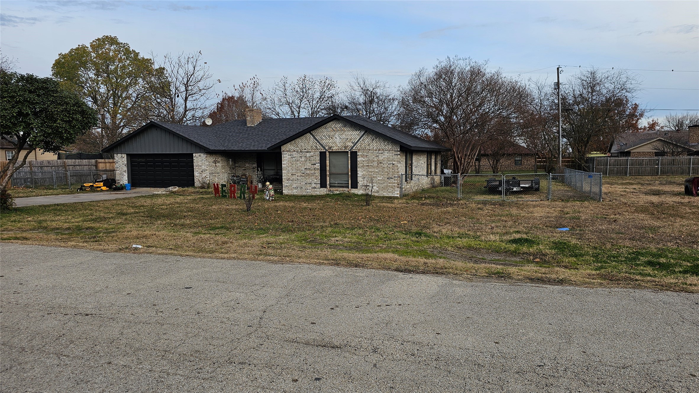 308 E Cottonwood Street