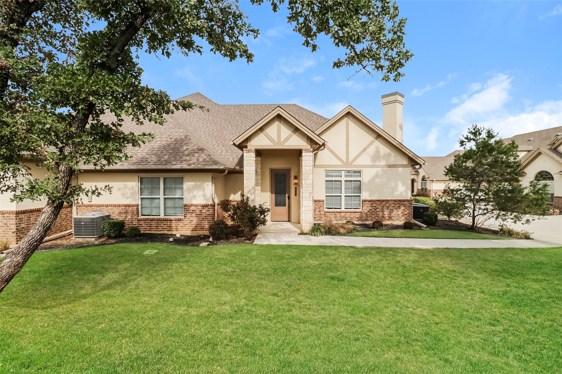 8851 Creek Run Road 504