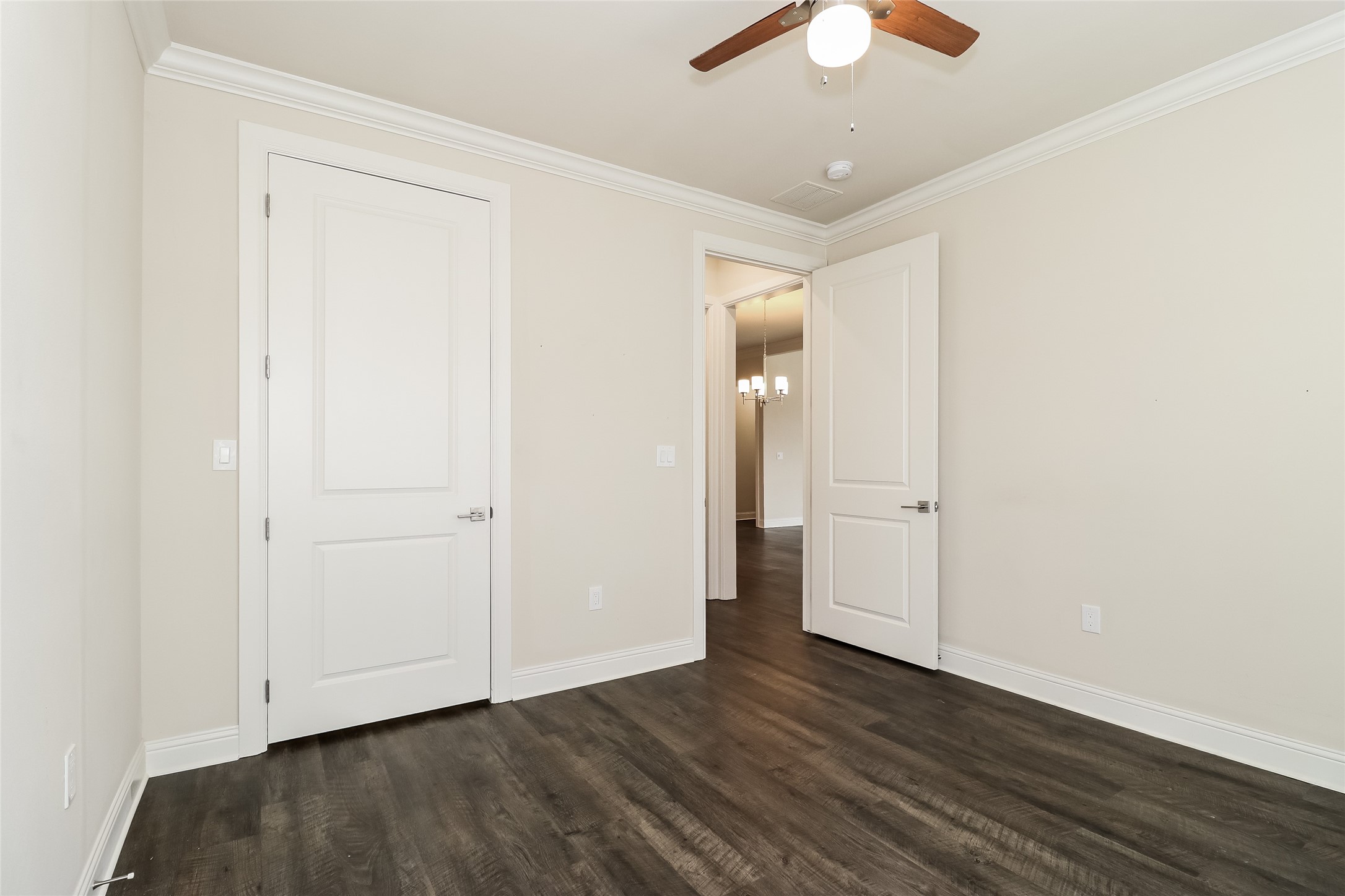 8851 Creek Run Road 504