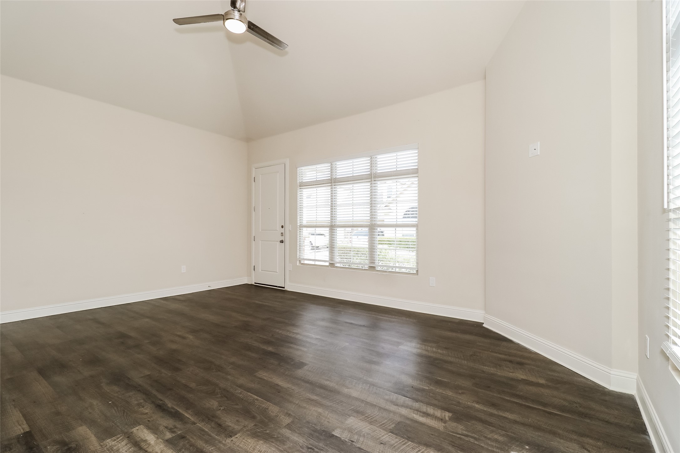 8851 Creek Run Road 504