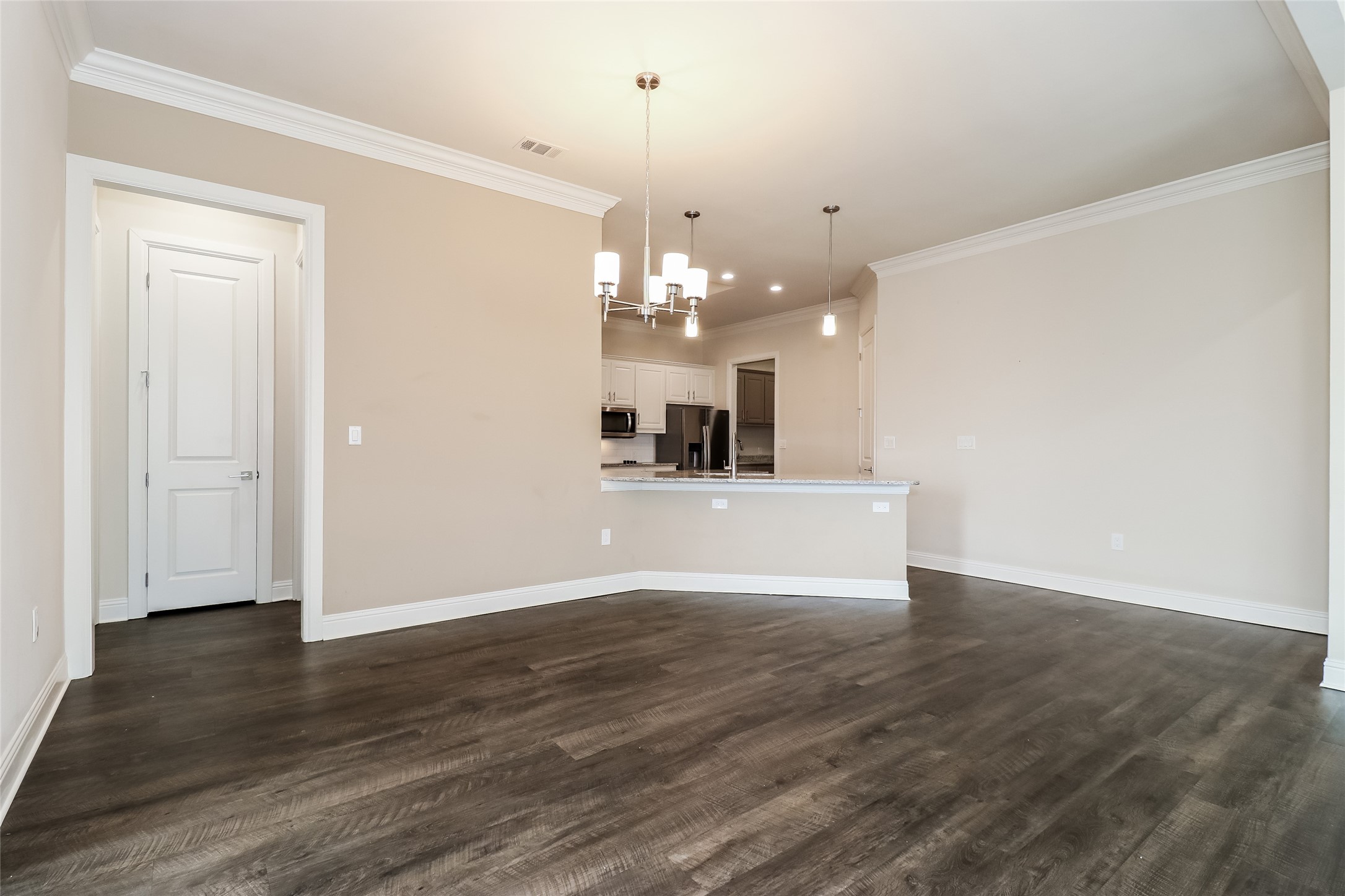 8851 Creek Run Road 504