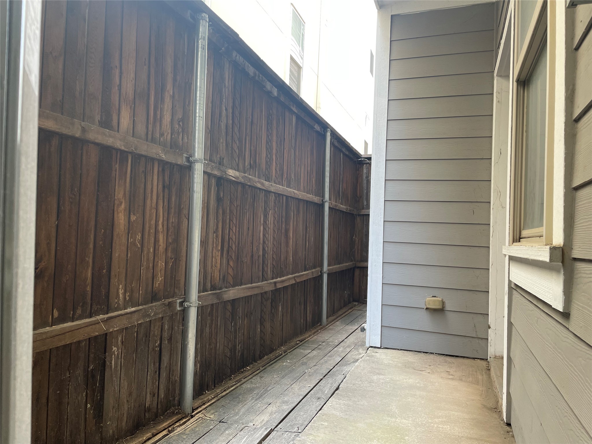 2326 Stutz Drive 108