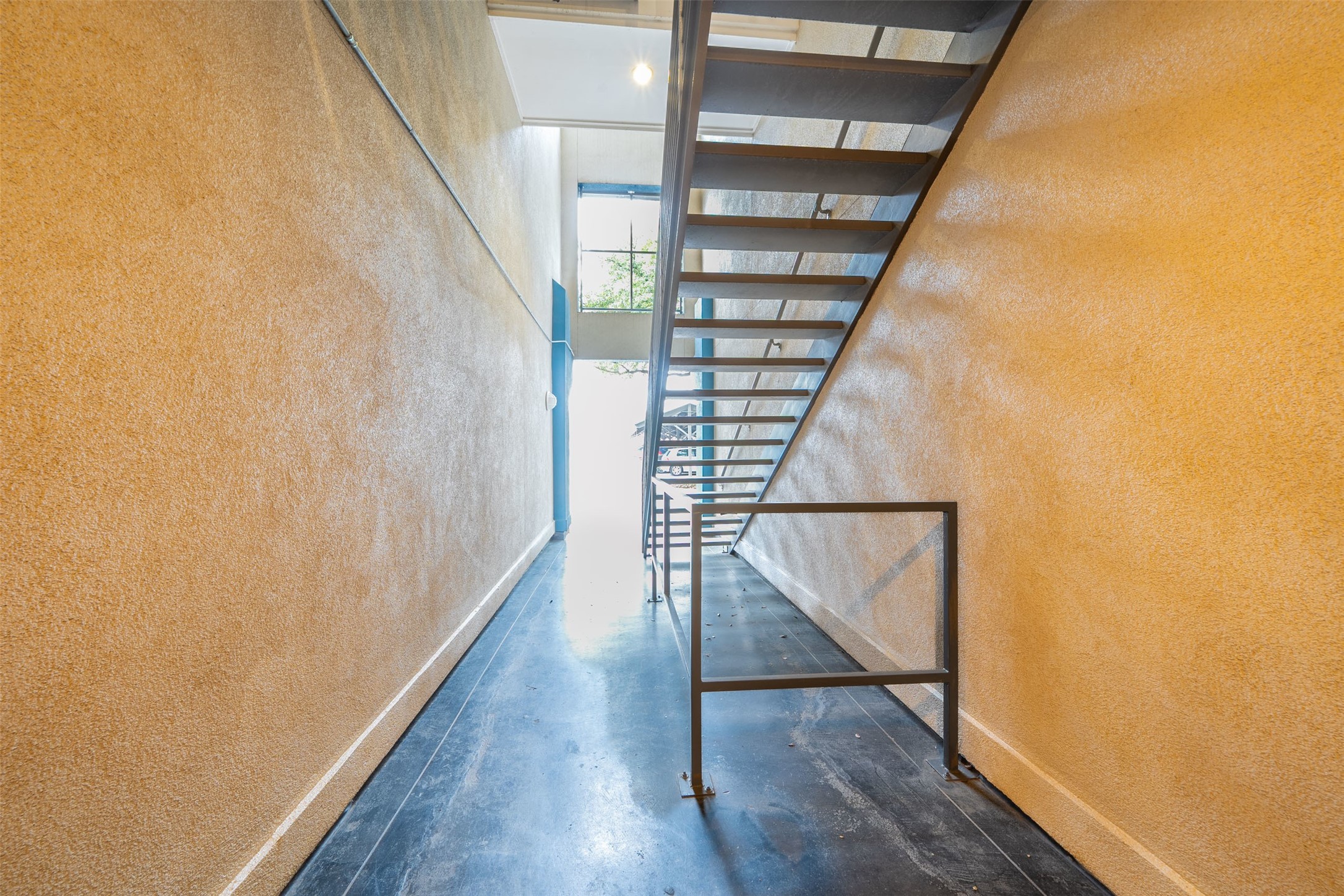 4414 Cedar Springs Road 127