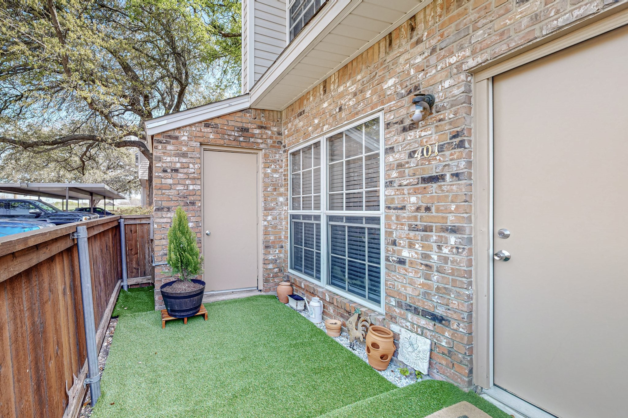 12921 Abrams Road 401