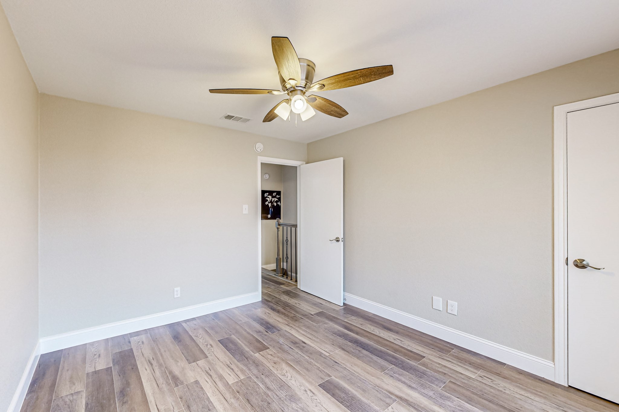 12921 Abrams Road 401