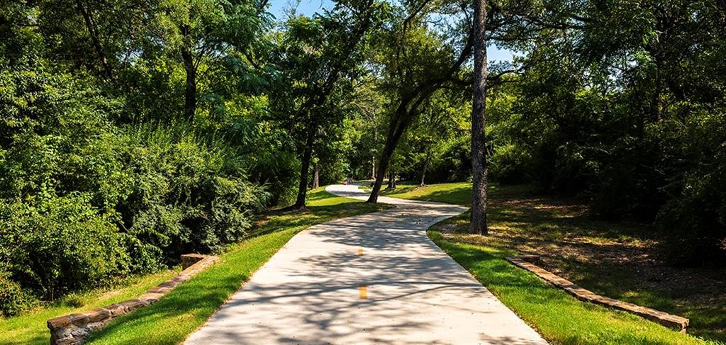 1516 W Five Mile Parkway