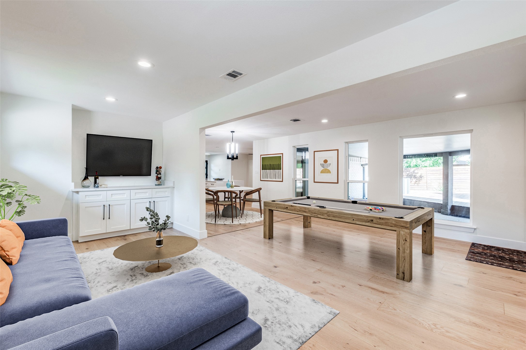 1516 W Five Mile Parkway